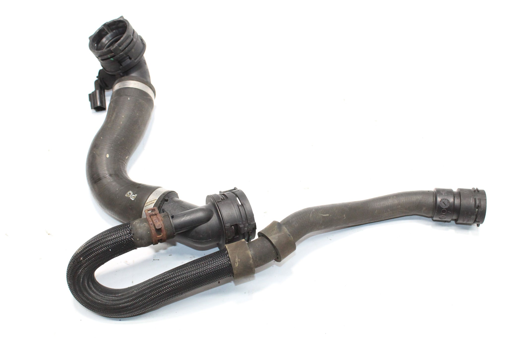 2015 RANGE ROVER EVOQUE 2.0 Coolant Pipe GJ32-8286-BB