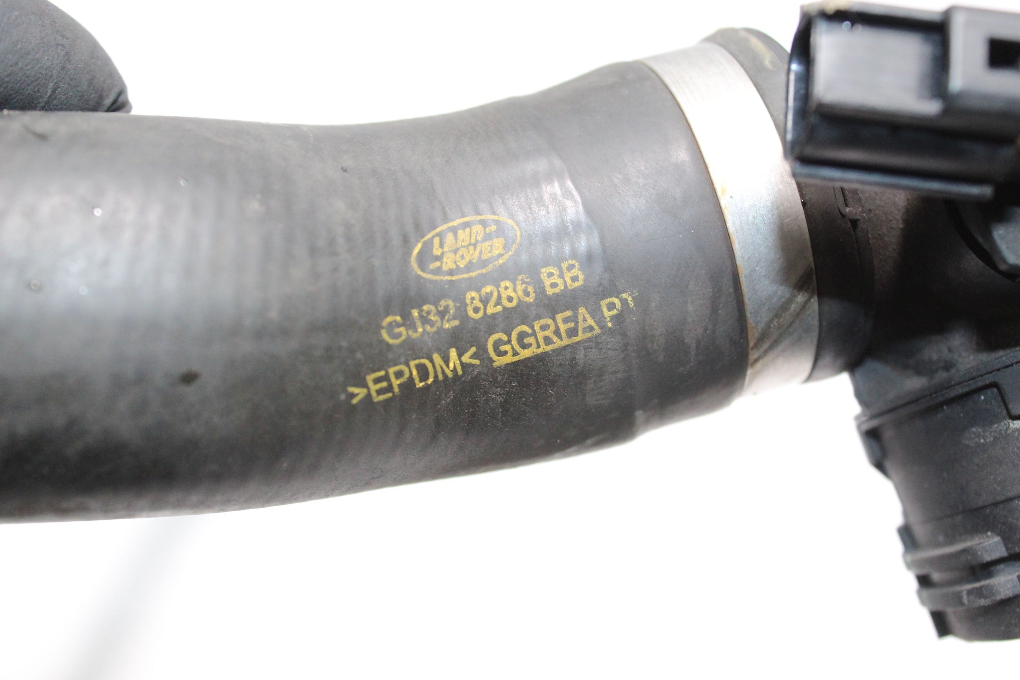 2015 RANGE ROVER EVOQUE 2.0 Coolant Pipe GJ32-8286-BB