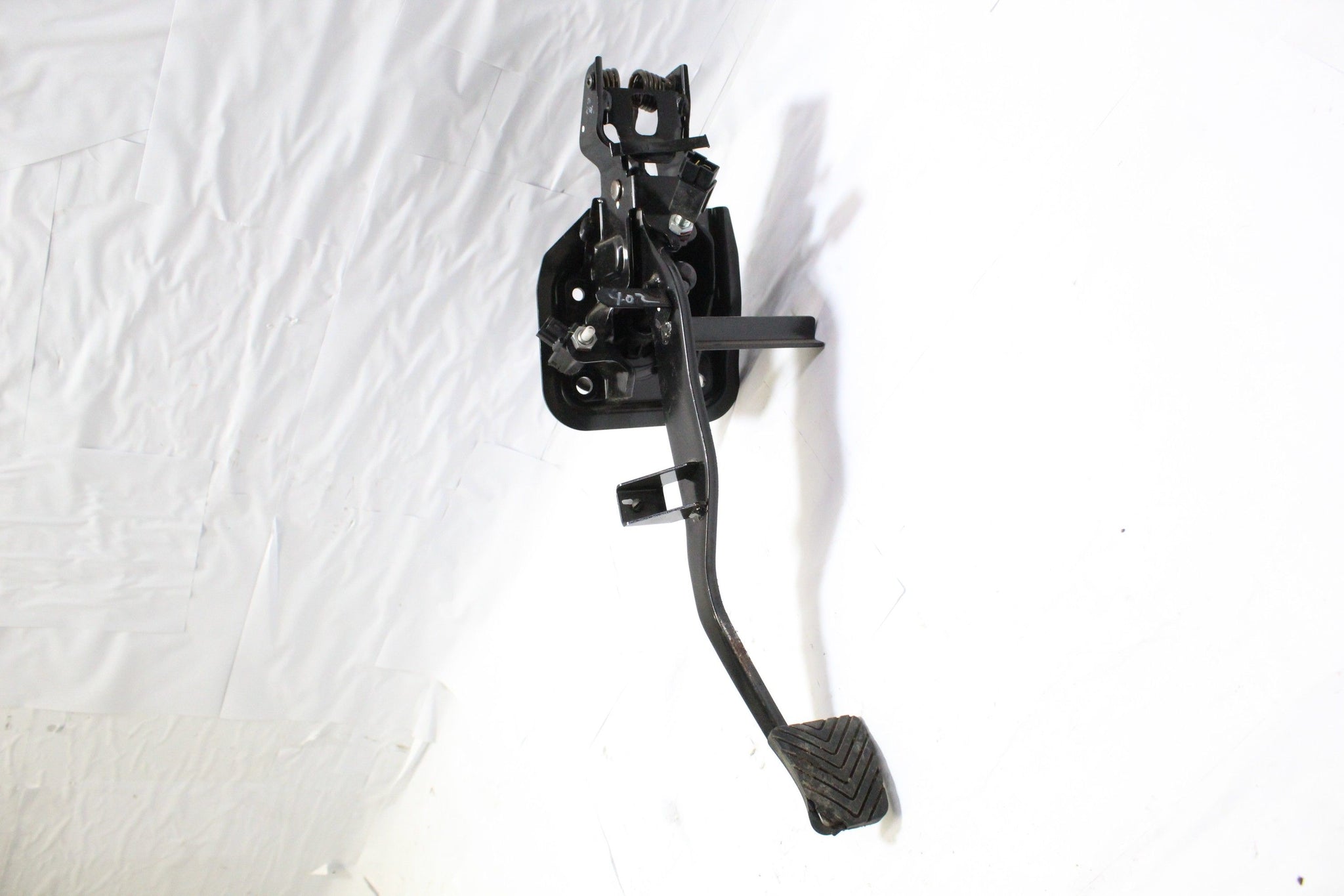 2015 MITSUBISHI ASX 1.6 Clutch Pedal