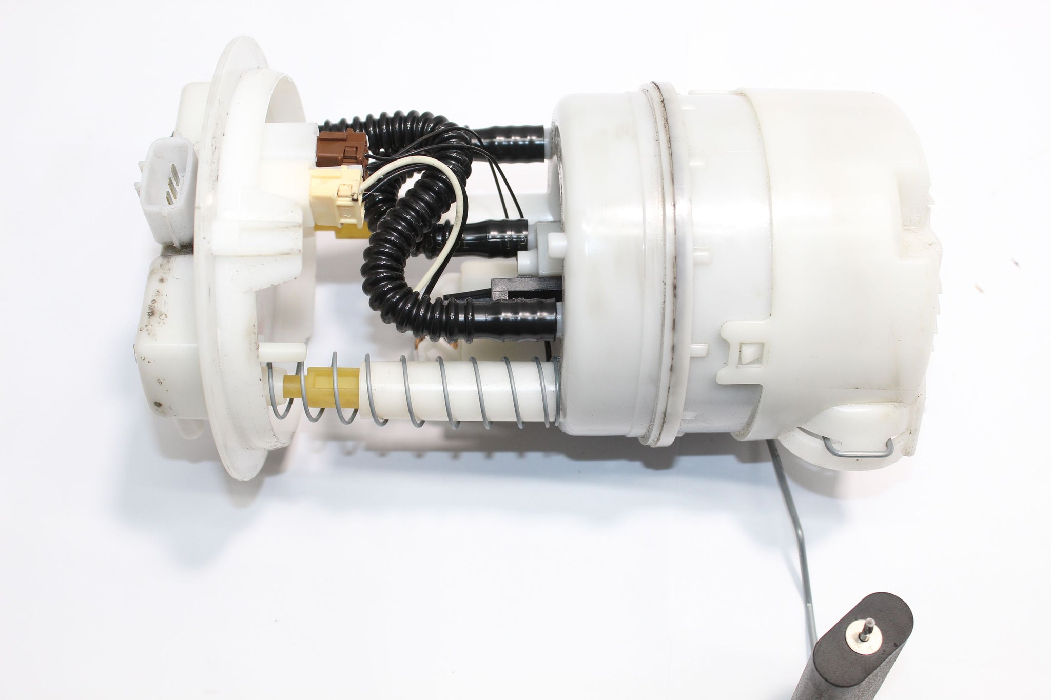 2015 RENAULT CAPTUR 0.9 In tank Fuel Pump and Sender unit 170114377B