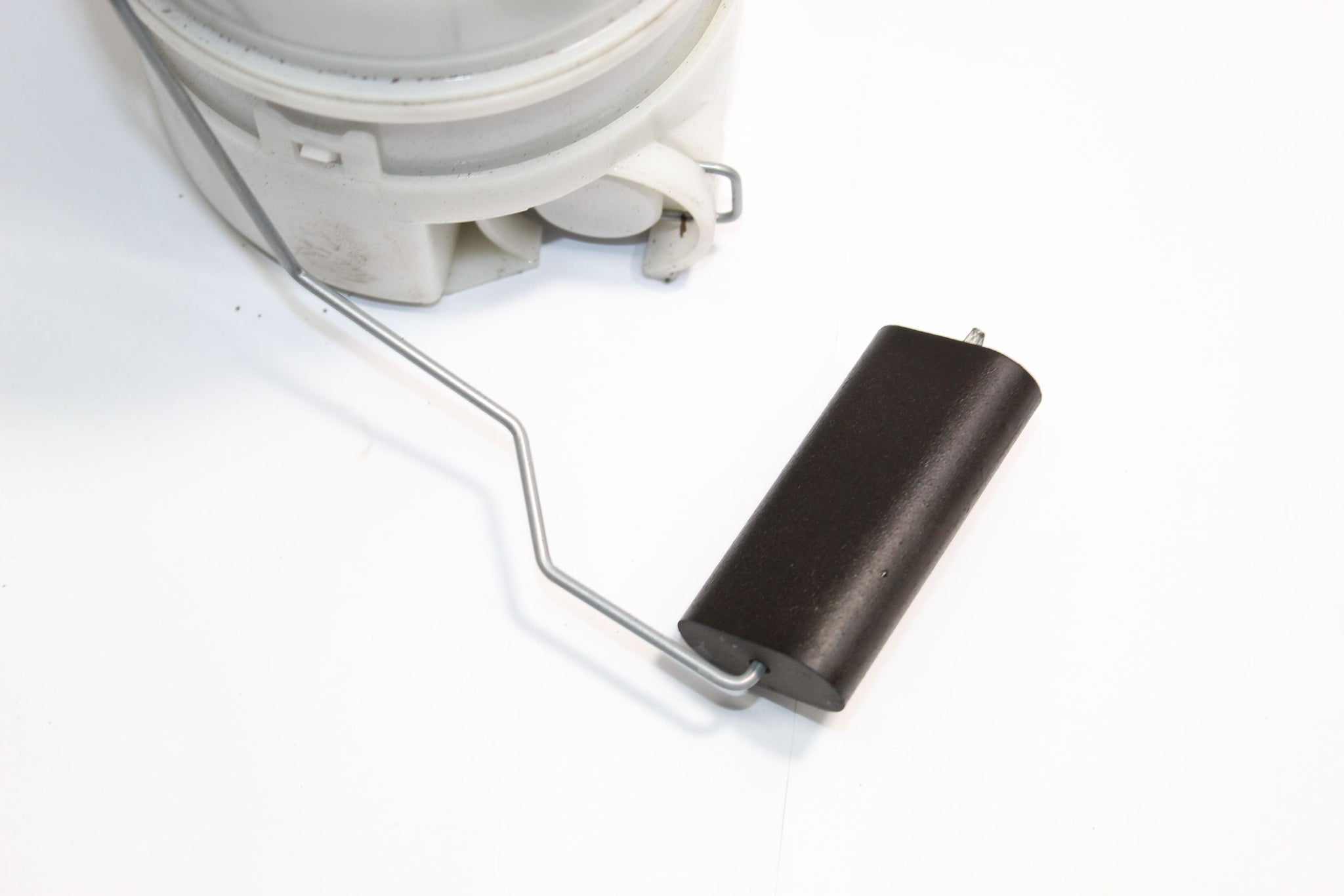 2015 RENAULT CAPTUR 0.9 In tank Fuel Pump and Sender unit 170114377B
