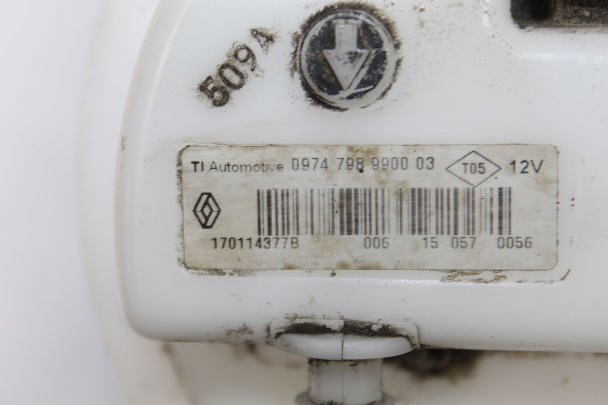 2015 RENAULT CAPTUR 0.9 In tank Fuel Pump and Sender unit 170114377B