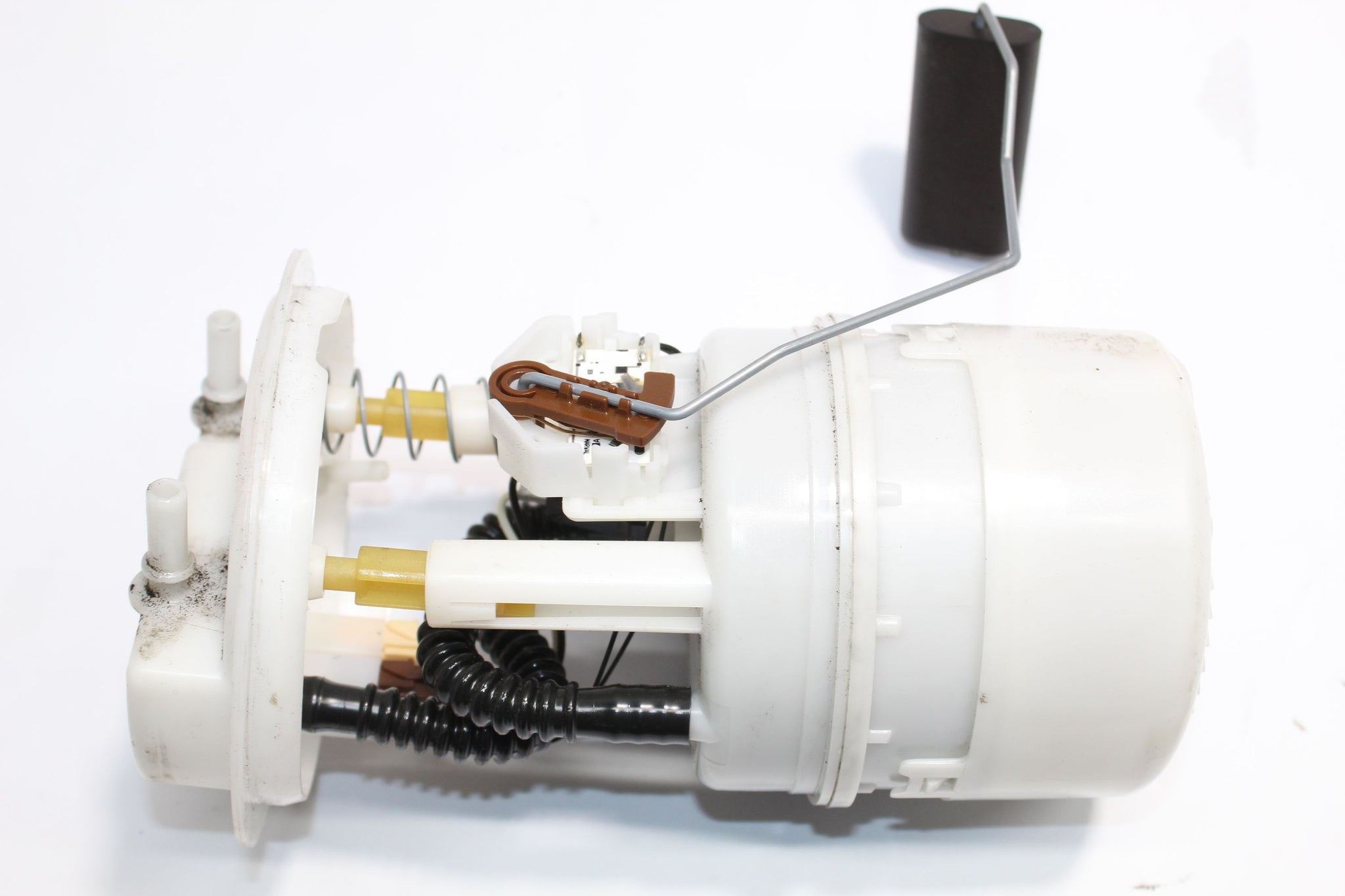 2015 RENAULT CAPTUR 0.9 In tank Fuel Pump and Sender unit 170114377B