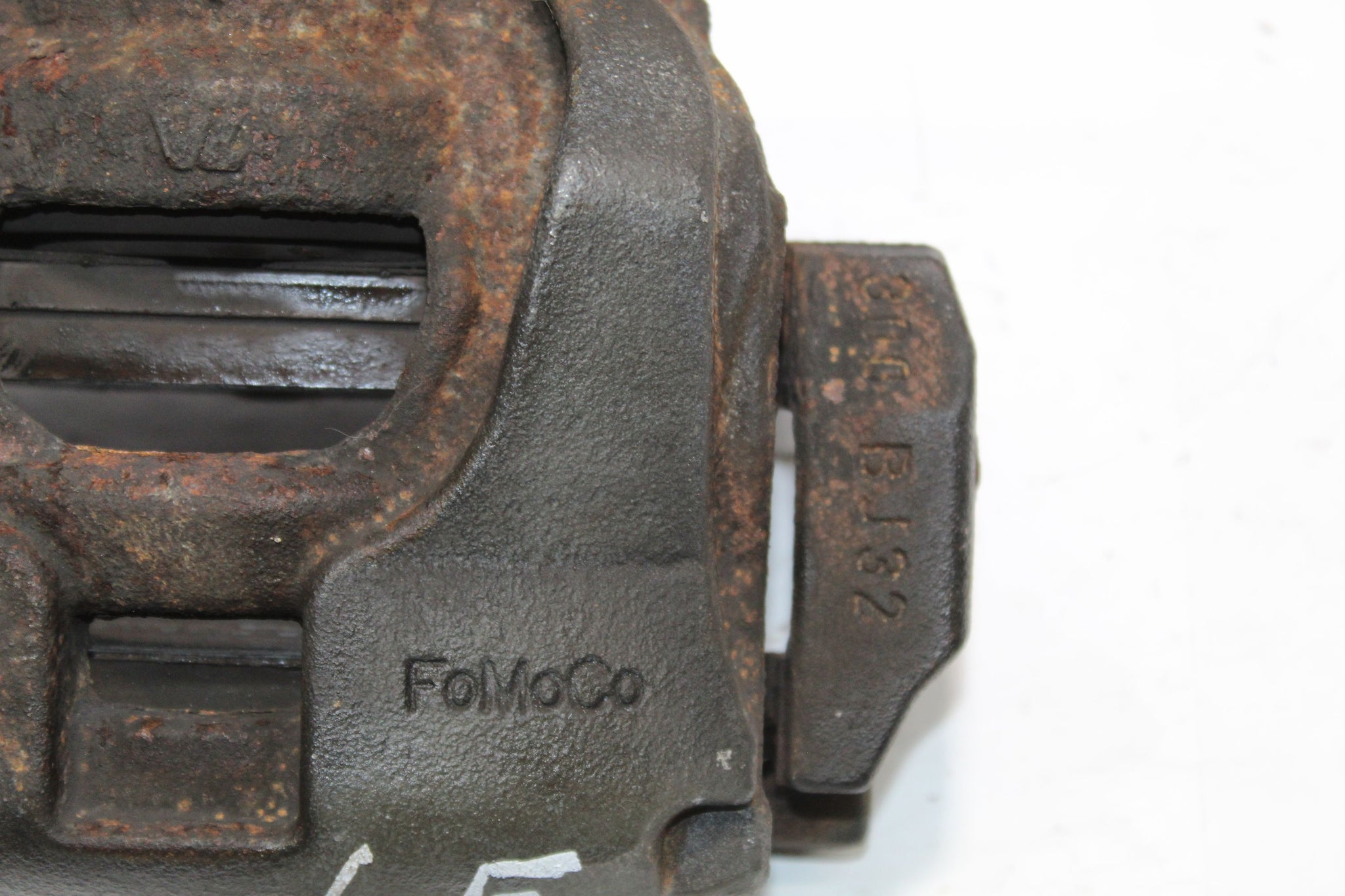 2015 RANGE ROVER EVOQUE 2.0 Left side Front Brake Caliper
