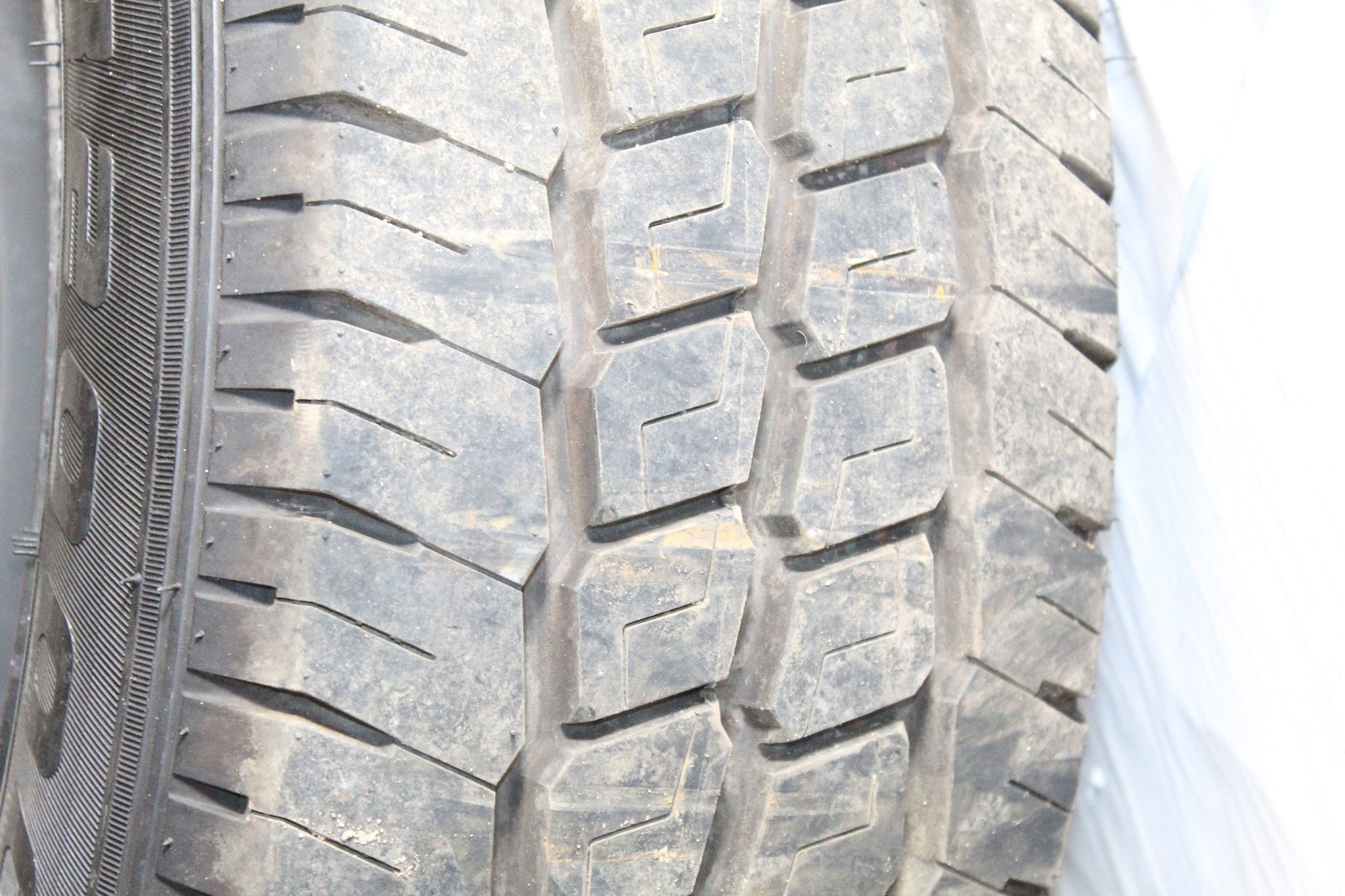2018 SSANGYONG TURISMO STEEL WHEEL WITH TYRE 225 / 65 R16 9MM