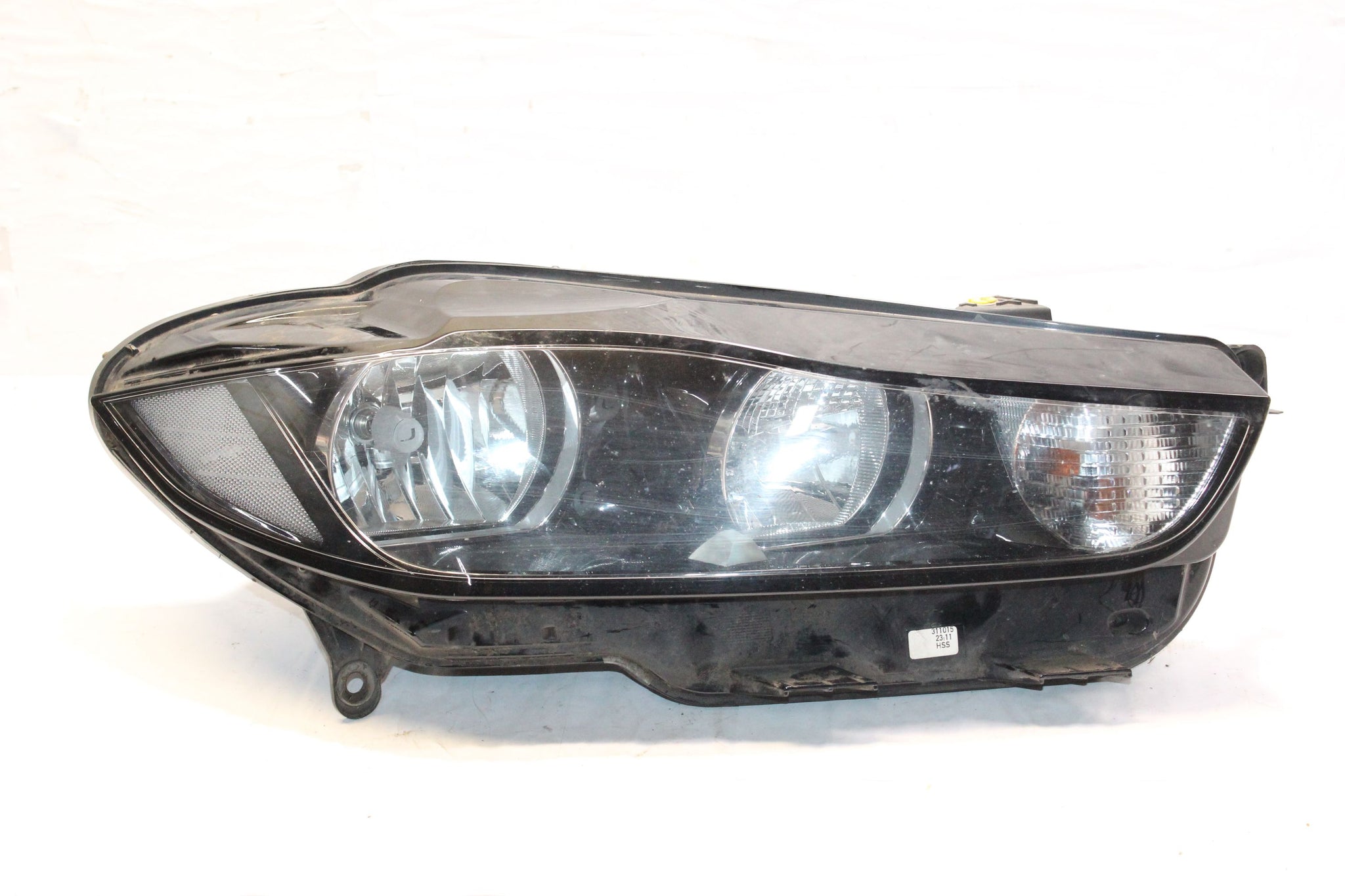 2015 JAGUAR XE Right side Front Headlight GX73-13W029-GD