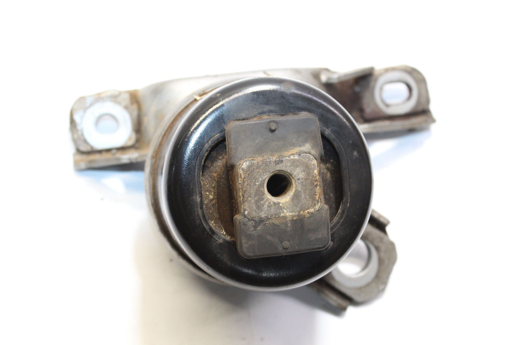 2015 LAND ROVER DISCOVERY SPORT 2.0 Diesel Engine Mount BJ32-6F012-AB