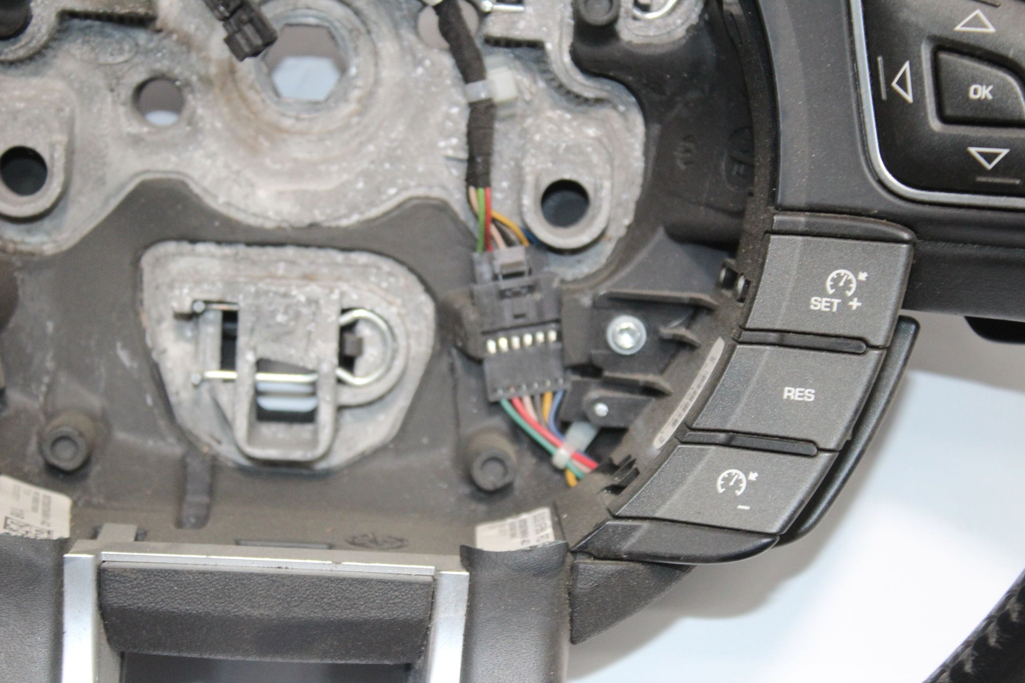 2012 RANGE ROVER EVOQUE Multifunction Steering Wheel