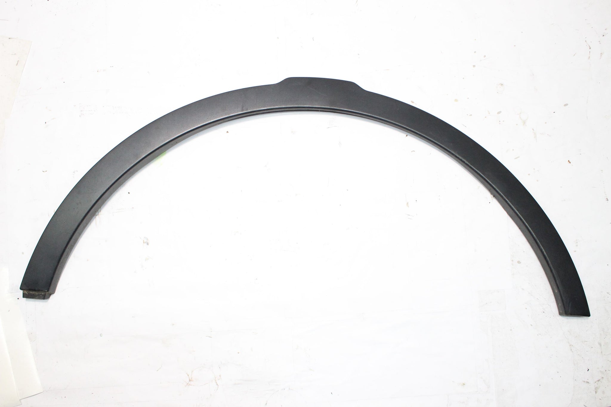 2012 RANGE ROVER EVOQUE Right side Front Wheel Arch Trim BJ32-16A074-AC