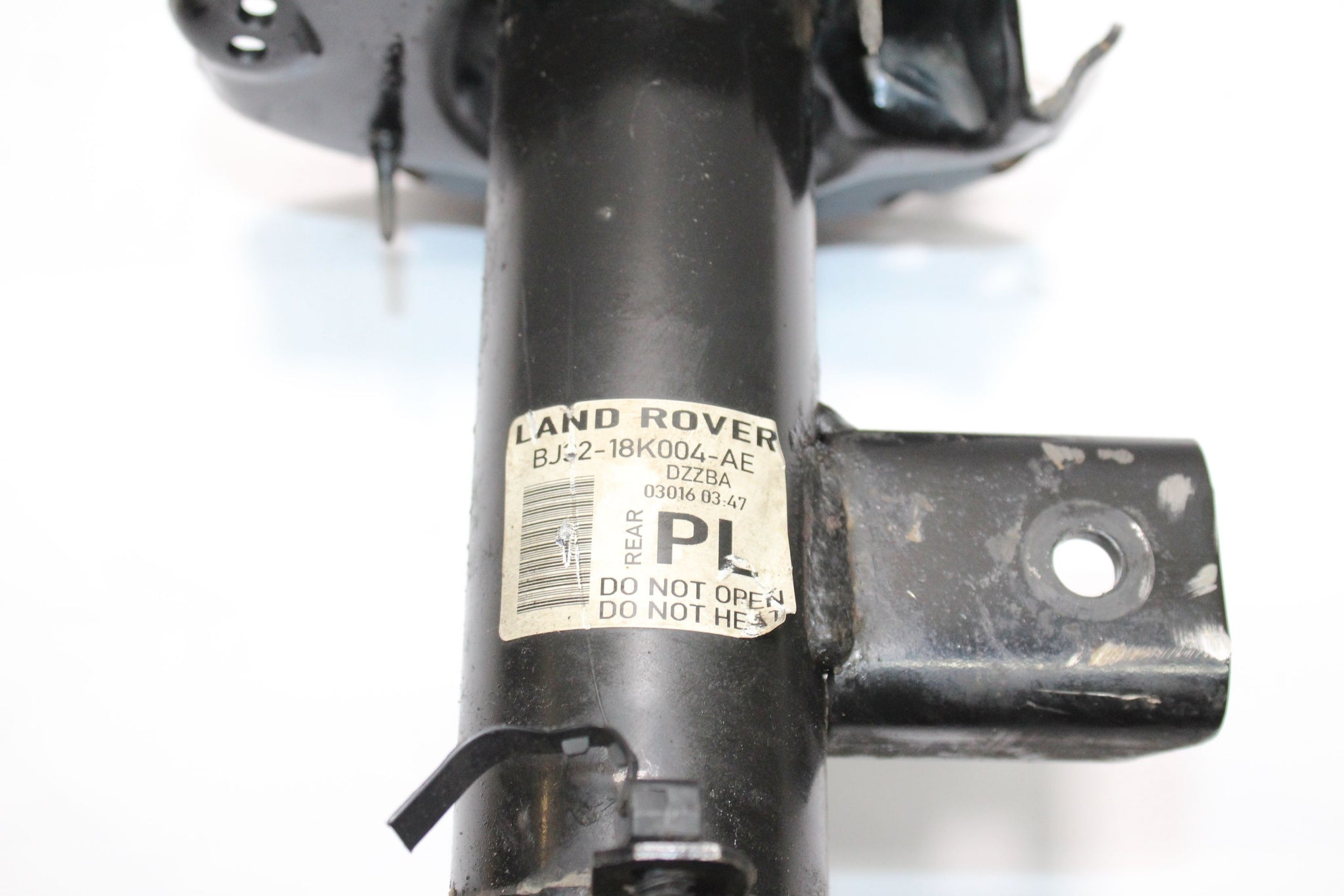 2016 RANGE ROVER EVOQUE 2.0 Left side Rear Suspension Leg BJ32-18K004-AE