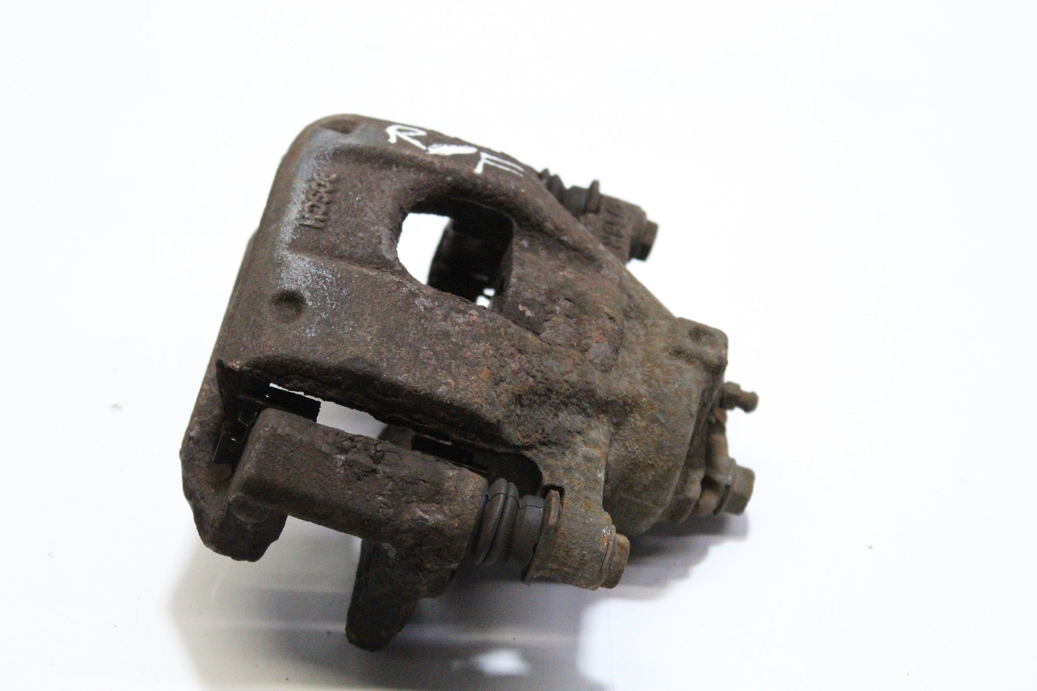 2011 PEUGEOT 107 1.0 Right side Front Brake Caliper