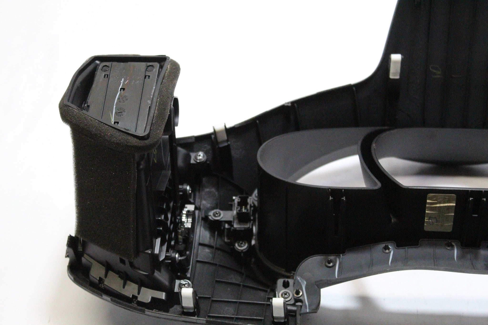 2014 KIA SPORTAGE Right side Dash Speedo Surround Trim and Air Vents