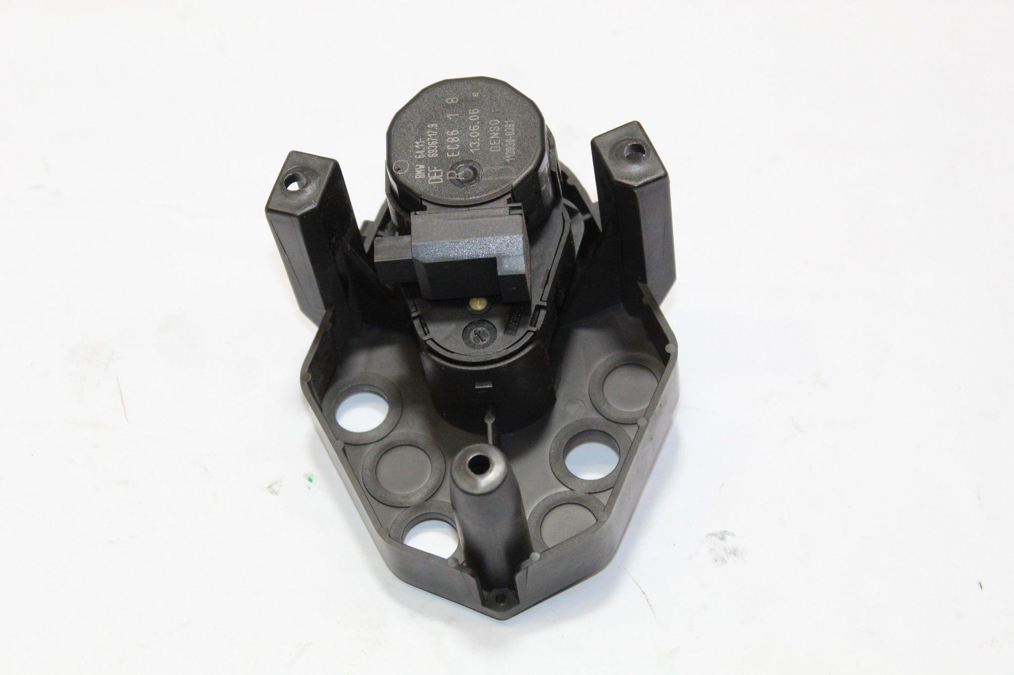 2006 BMW Z4 2.0 Heater Flap Actuator Four Motors 6936717 6936716 6936715 6936714