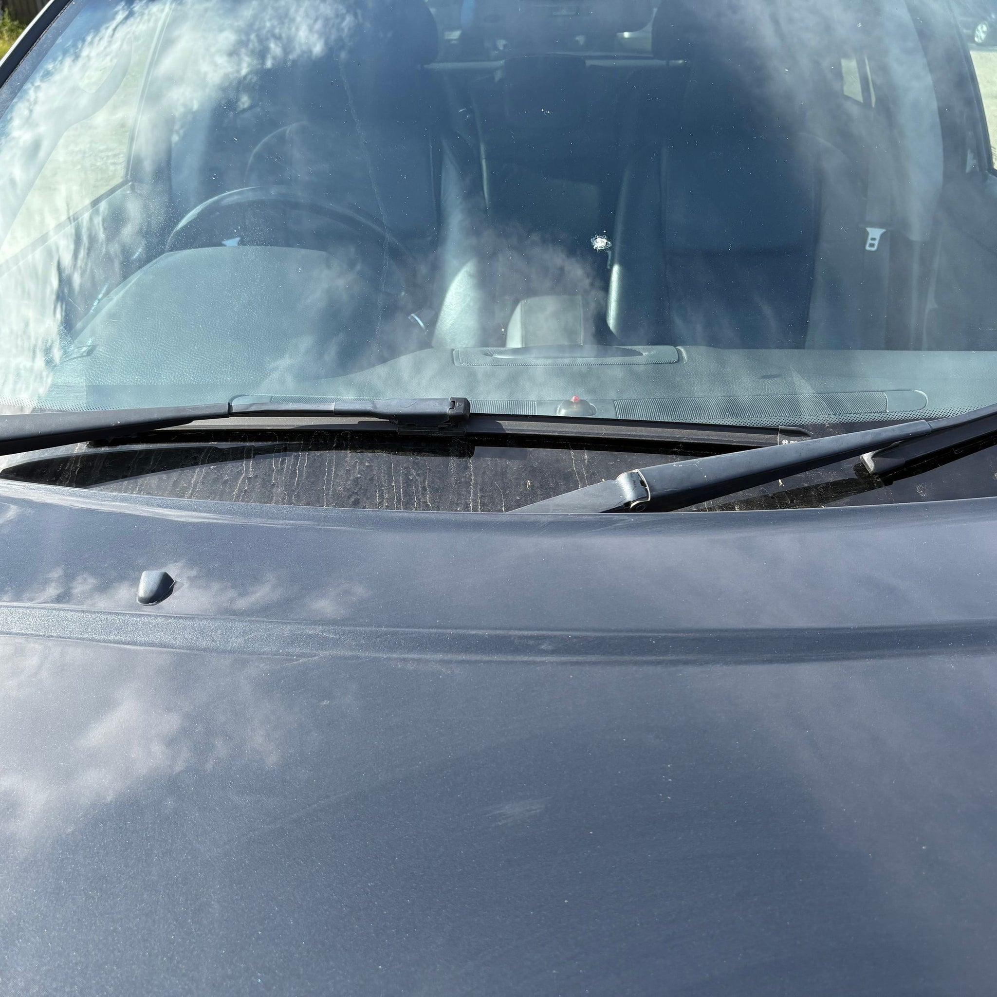 2010 VOLVO XC90 FRONT WIPER ARMS (PAIR)