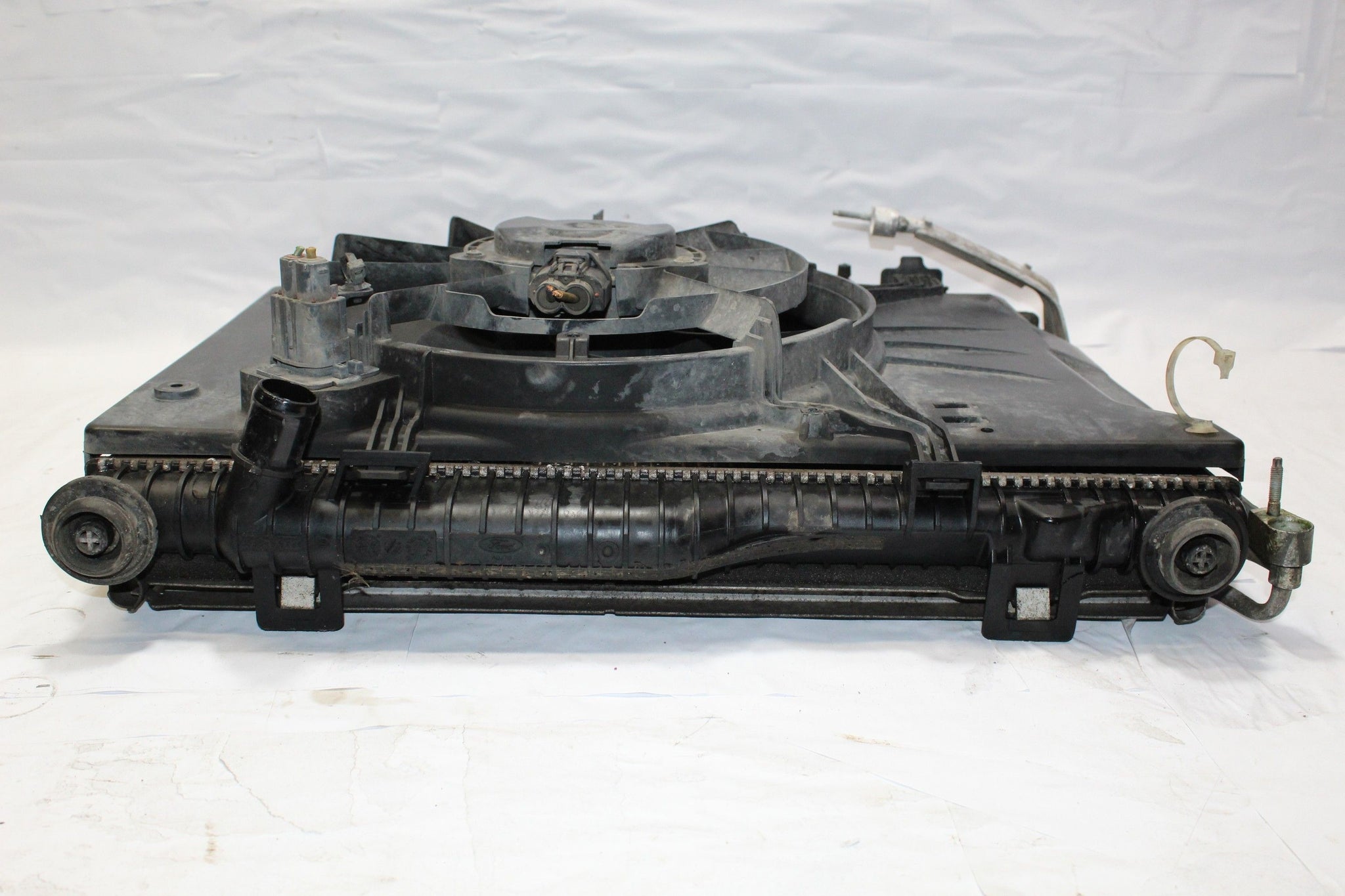 2015 FORD ECOSPORT 1.0 Petrol Radiator RAD Pack C1B18C607AE C1B18005AA