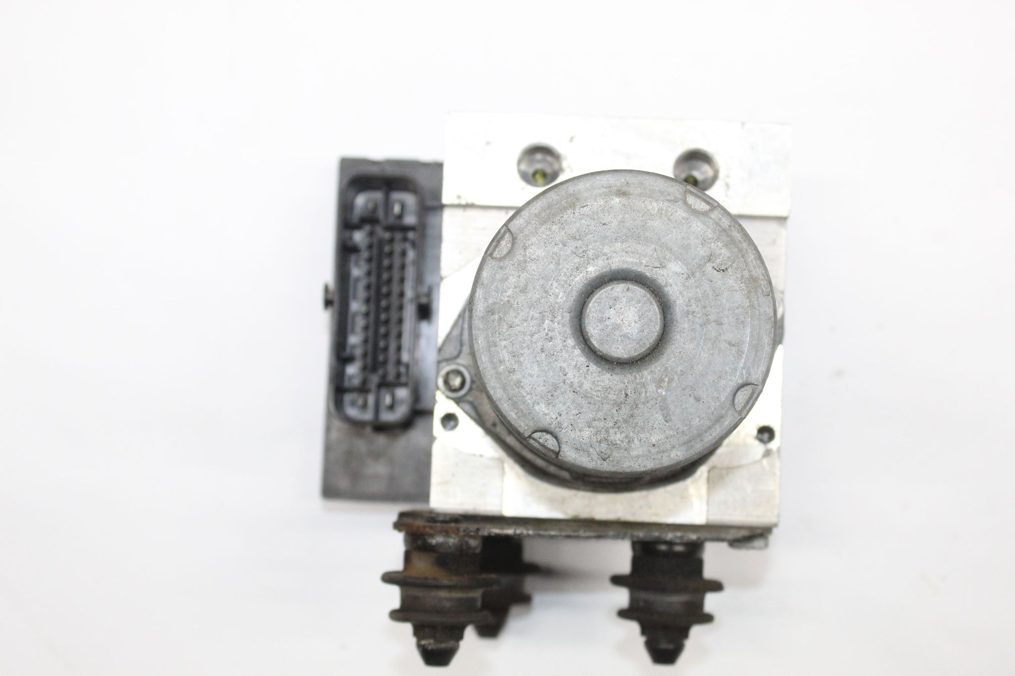 2014 AUDI A5 2.0 ABS pump 8K0907379CN