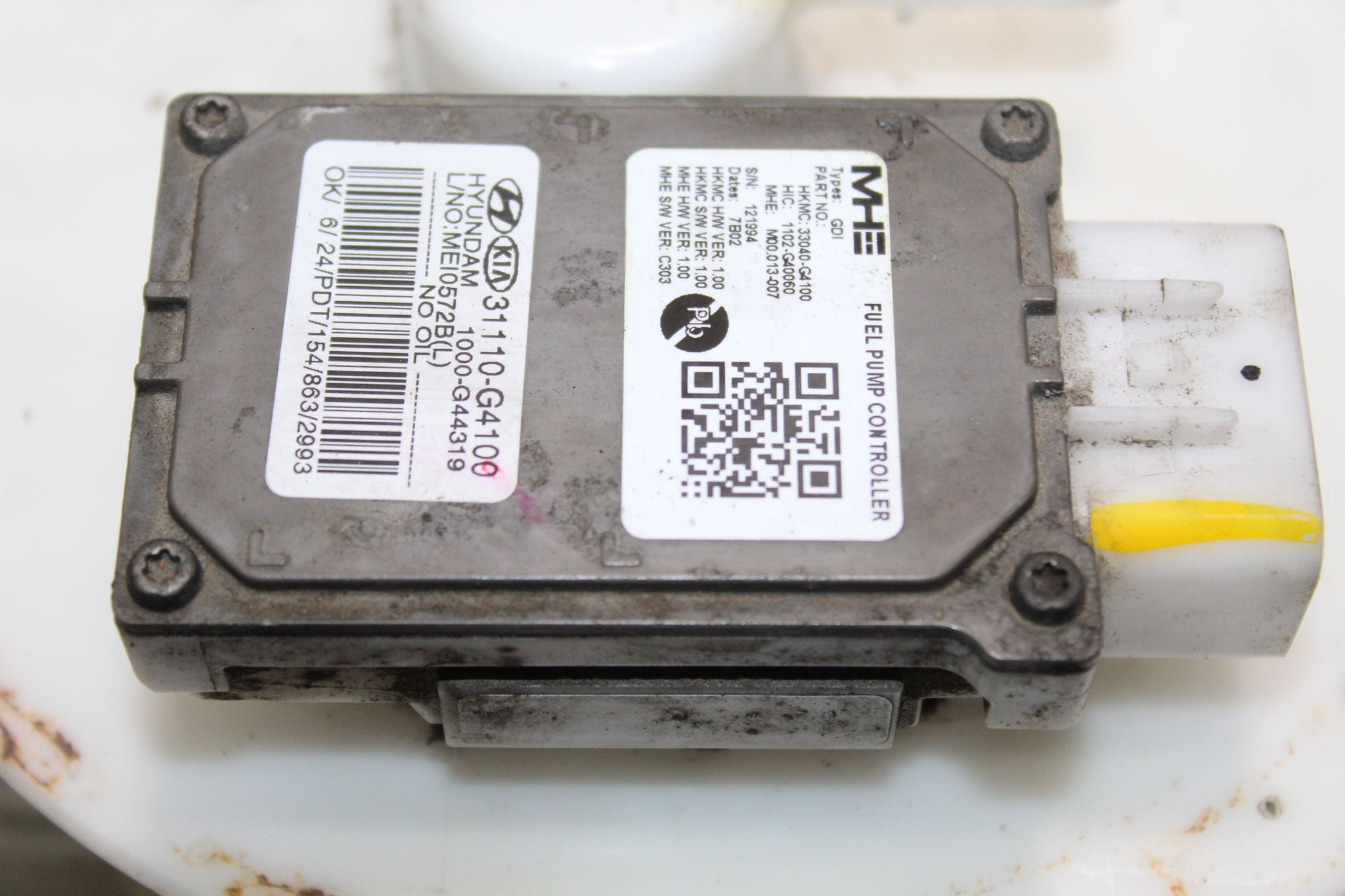 2017 HYUNDAI I30 MK3 1.4 Petrol Fuel Pump and Sender unit 31110-G4110