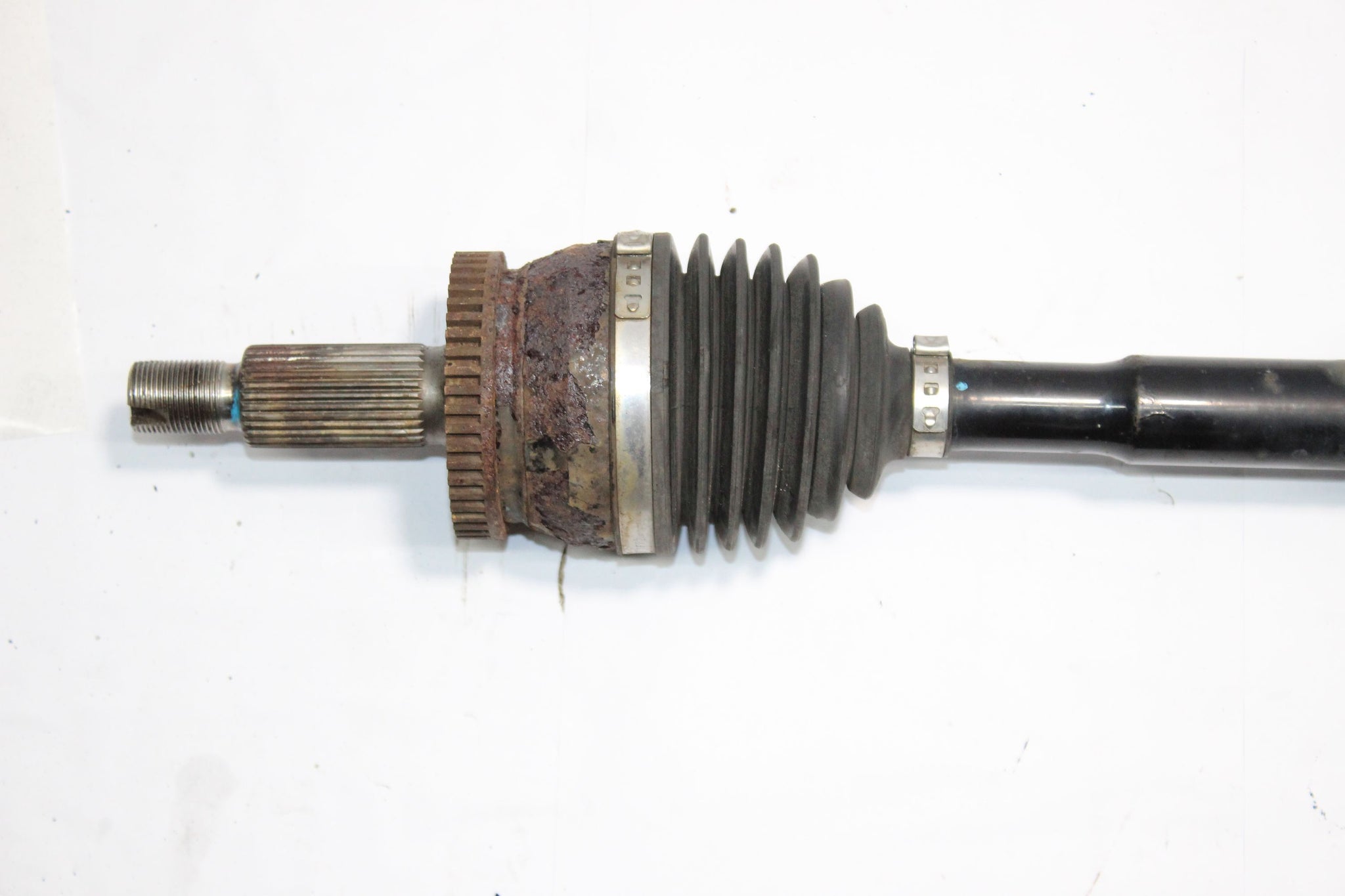 2019 HYUNDAI I40 1.6 Right side Front Driveshaft 49501-3Z470