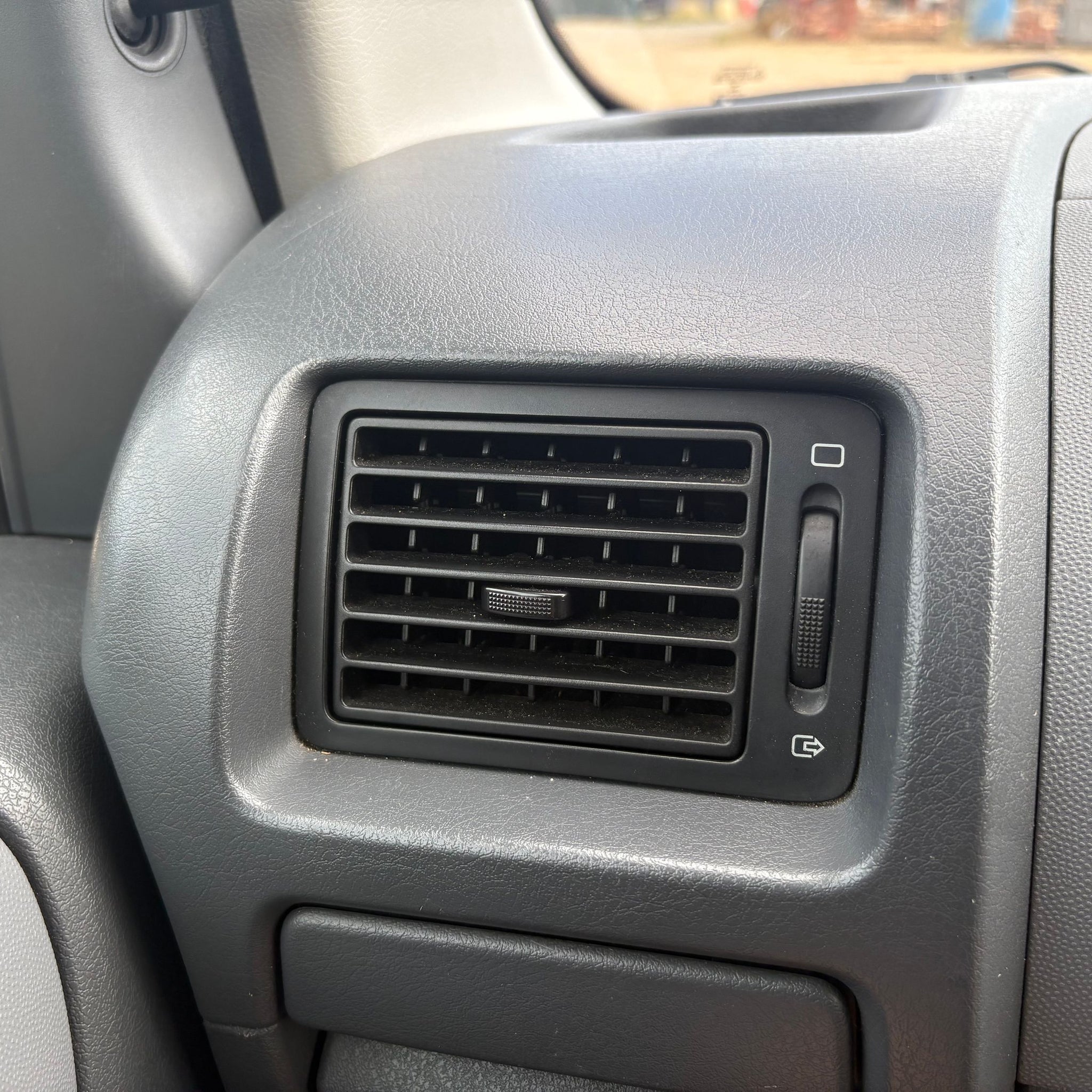 2011 CITROEN DISPATCH LEFT SIDE DASHBOARD AIR VENT