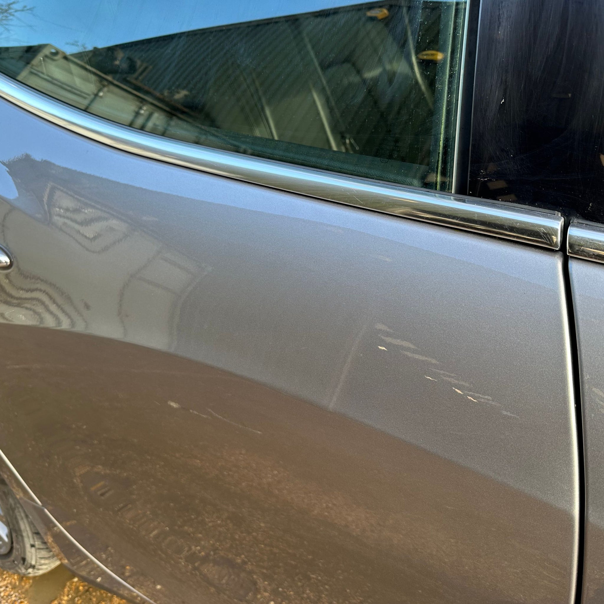 2017 MASERATI GHIBLI DRIVER SIDE REAR COMPLETE DOOR