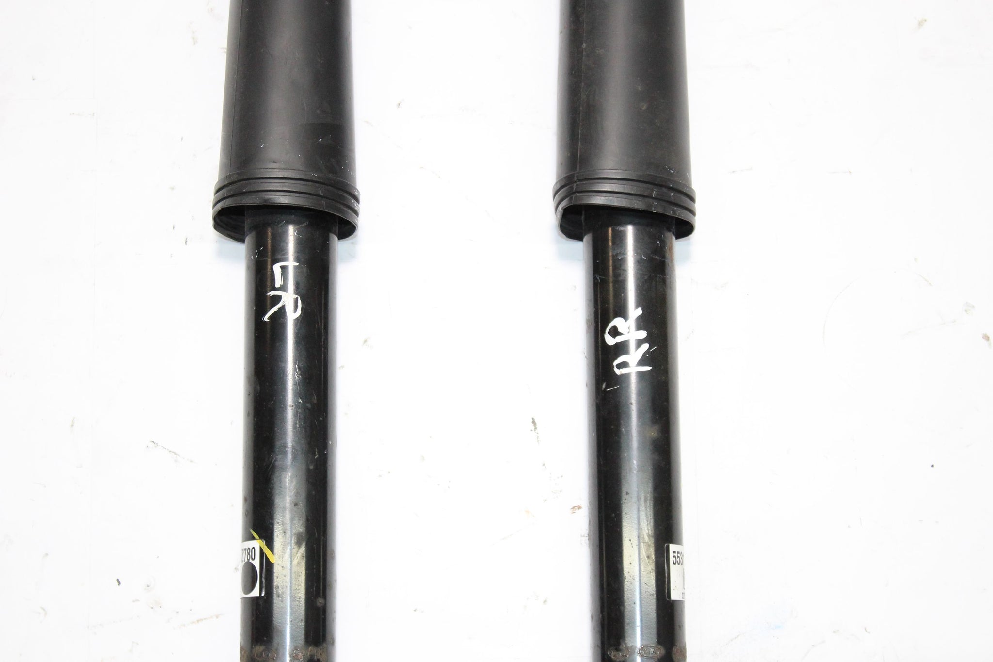 2019 HYUNDAI I40 1.6 Rear Shock Absorber Pair 55311-3Z780
