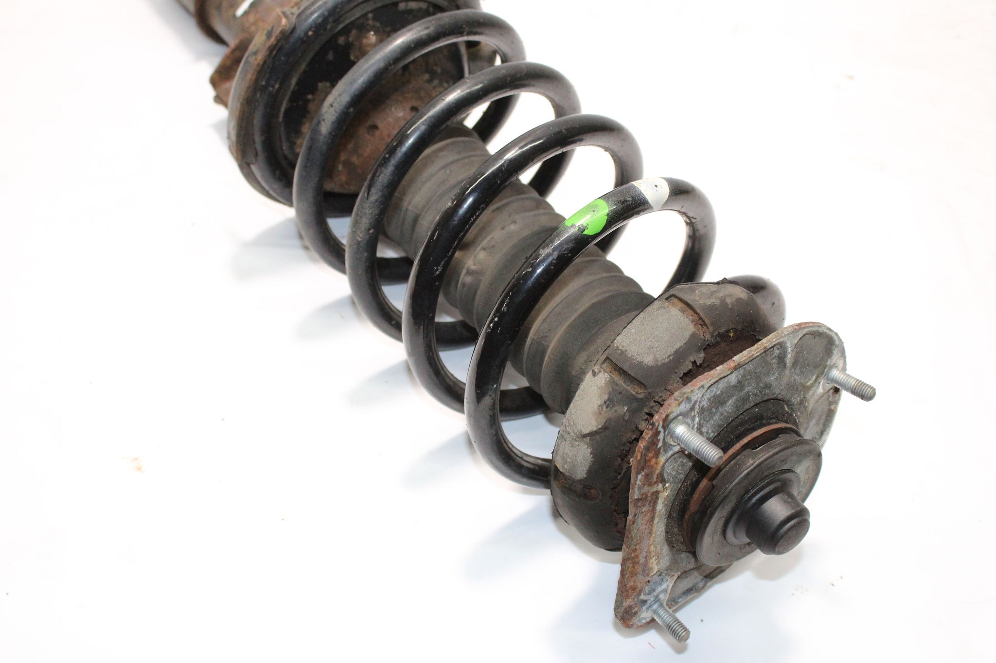 2010 VOLVO XC90 2.4 Right side Front Suspension Leg