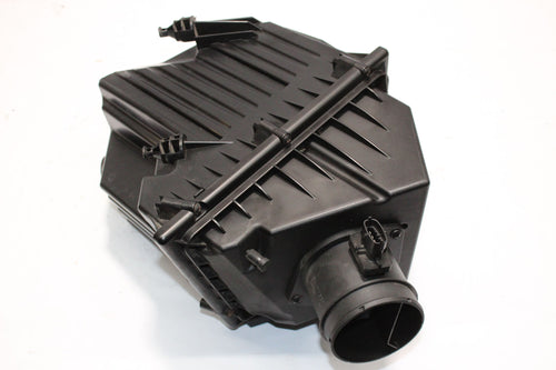 2016 RANGE ROVER EVOQUE 2.0 Air Filter Box and MAF GJ32-9600-AD