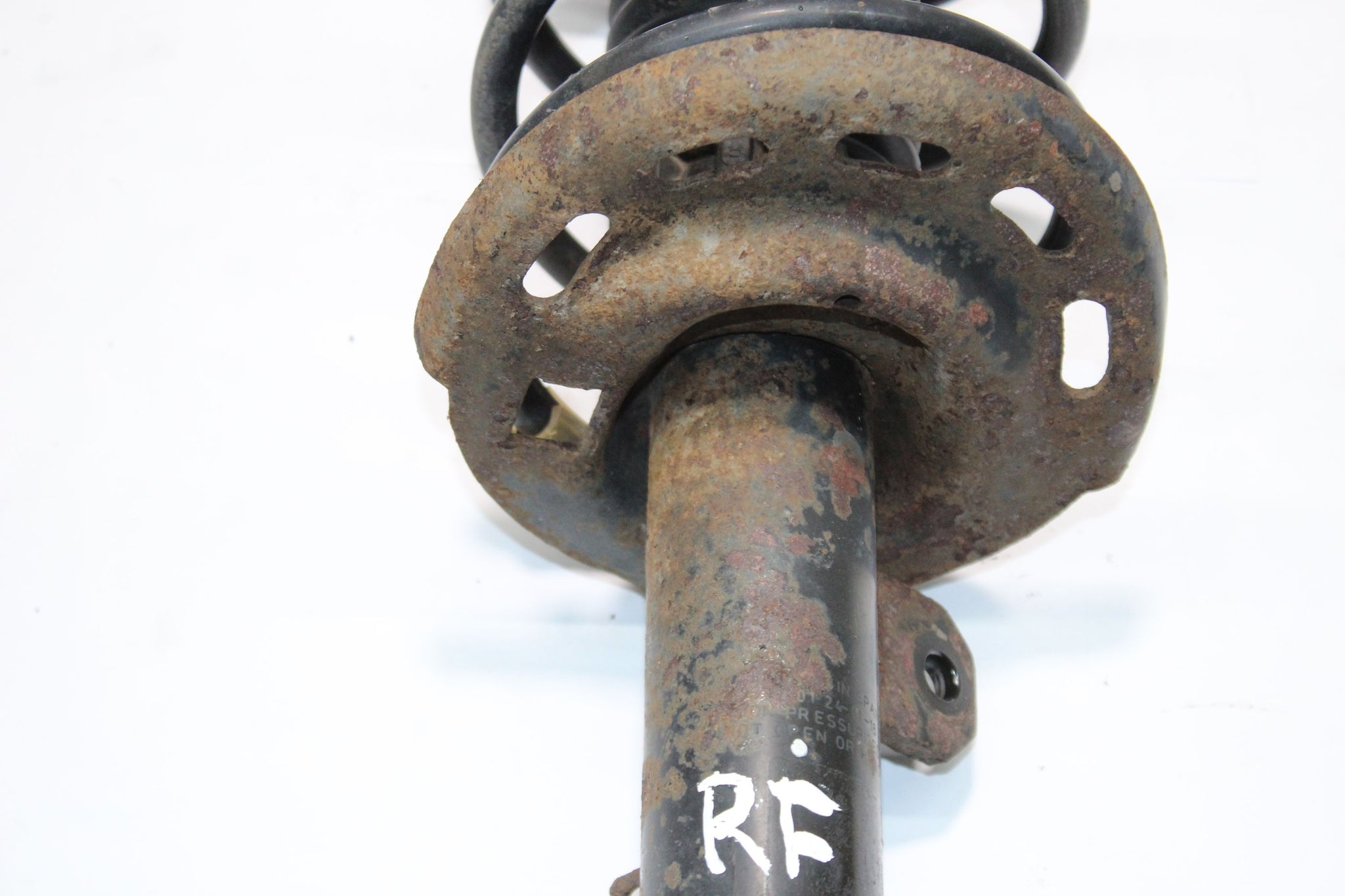 2018 CITROEN C4 CACTUS 1.2 Right side Front Suspension Leg