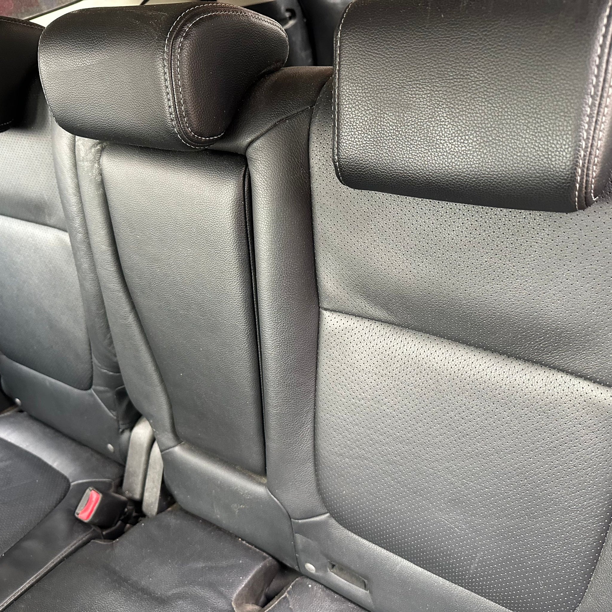 2014 MITSUBISHI OUTLANDER MK3 REAR SEATS