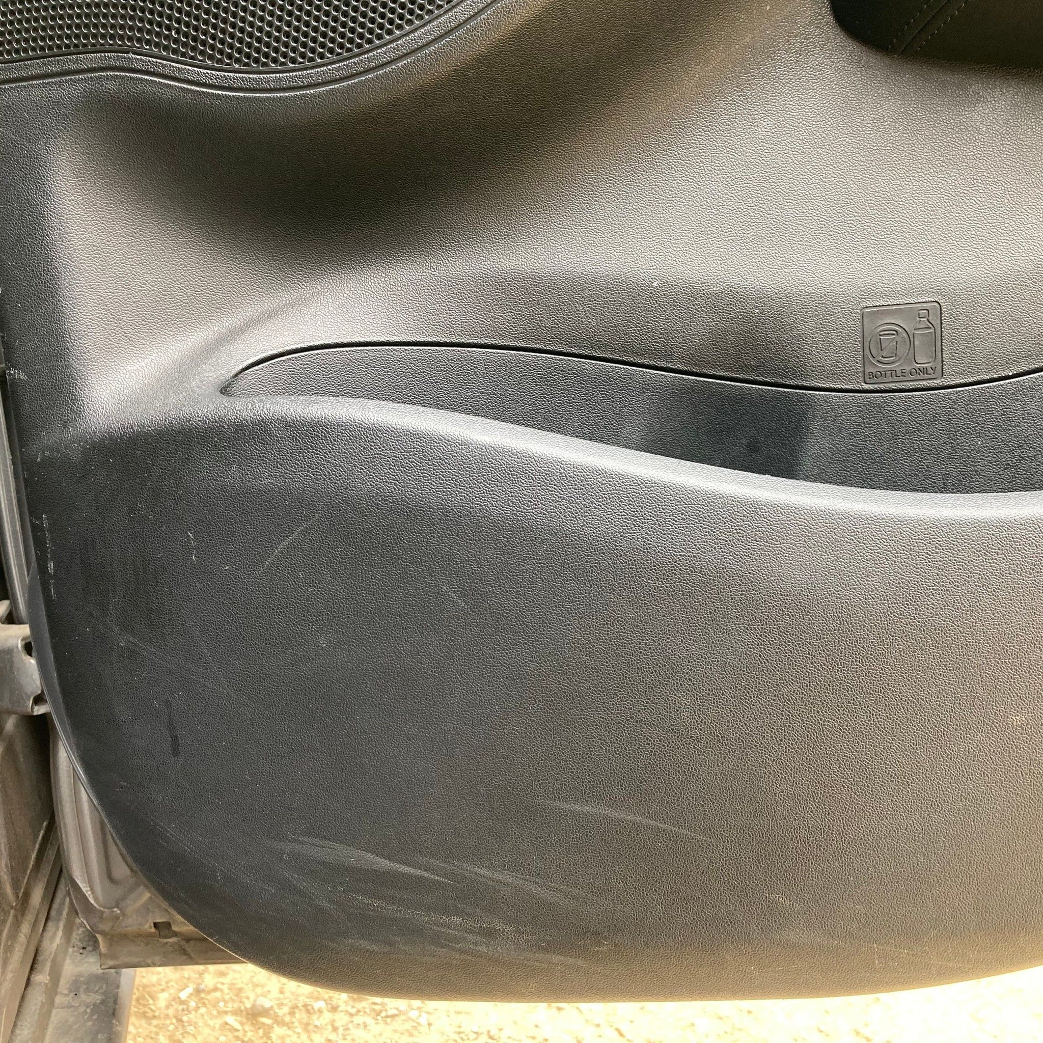 2013 HYUNDAI IX35 Driver side Rear Complete Door GREY