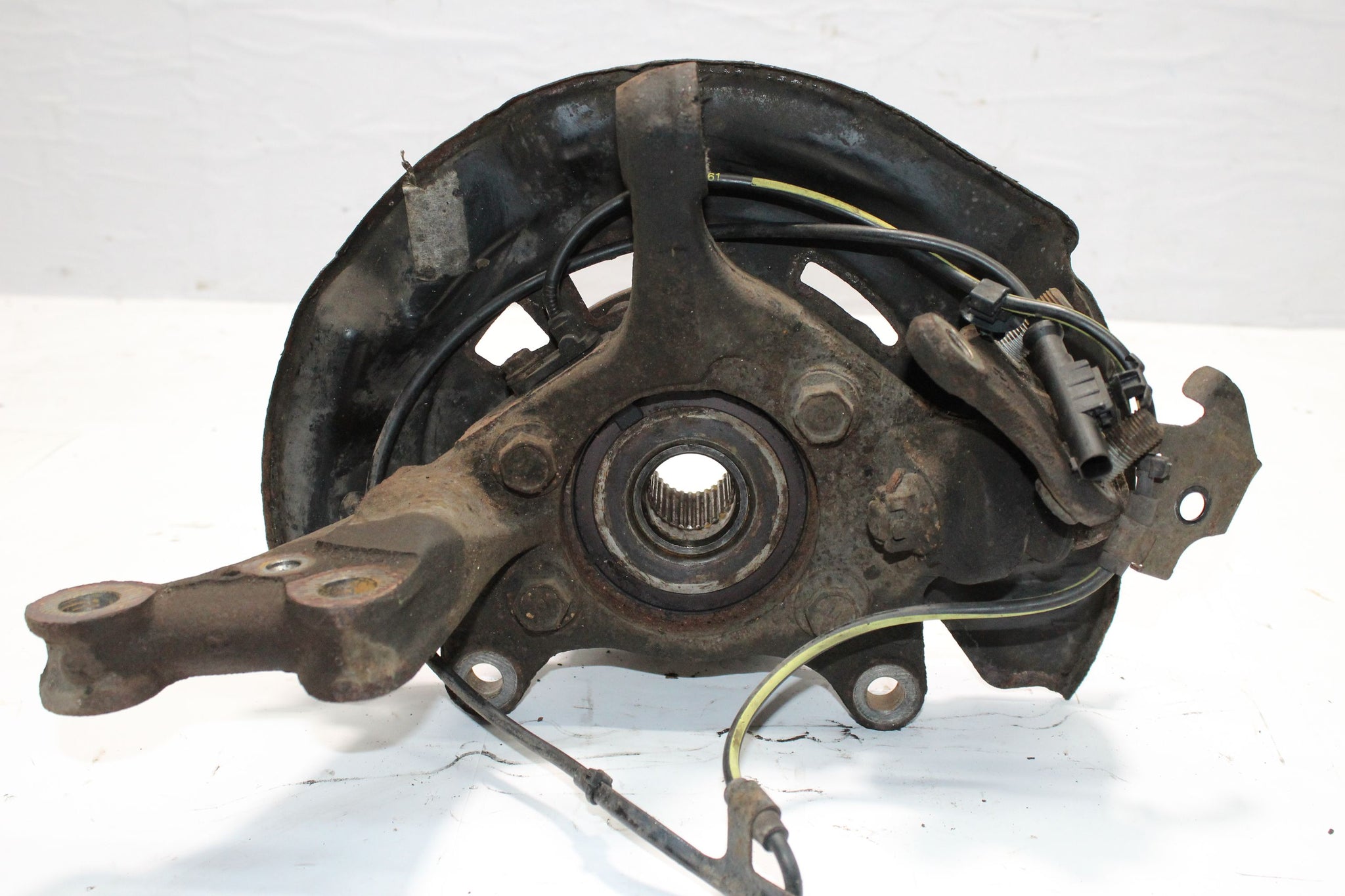 2014 TOYOTA VERSO 1.6 RIGHT SIDE FRONT HUB