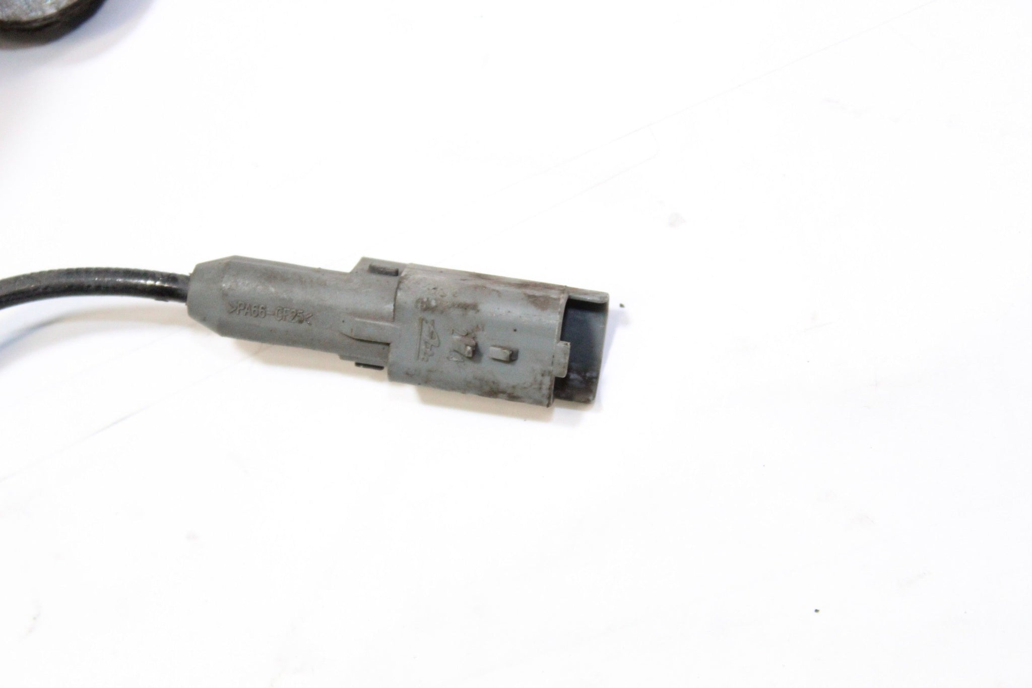2015 CITROEN C4 1.6 Left side Front Wheel Hub