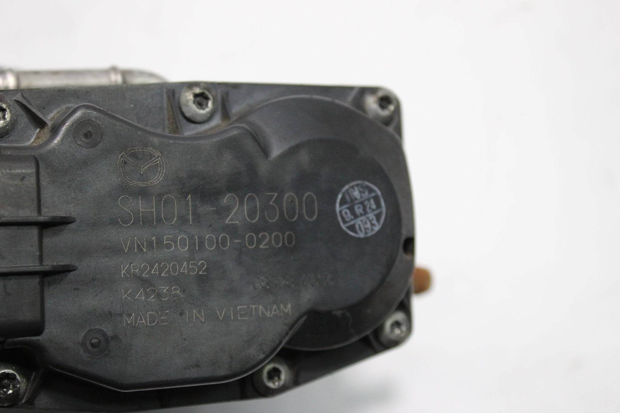 2015 MAZDA 6 2.2 EGR Valve SH0120300