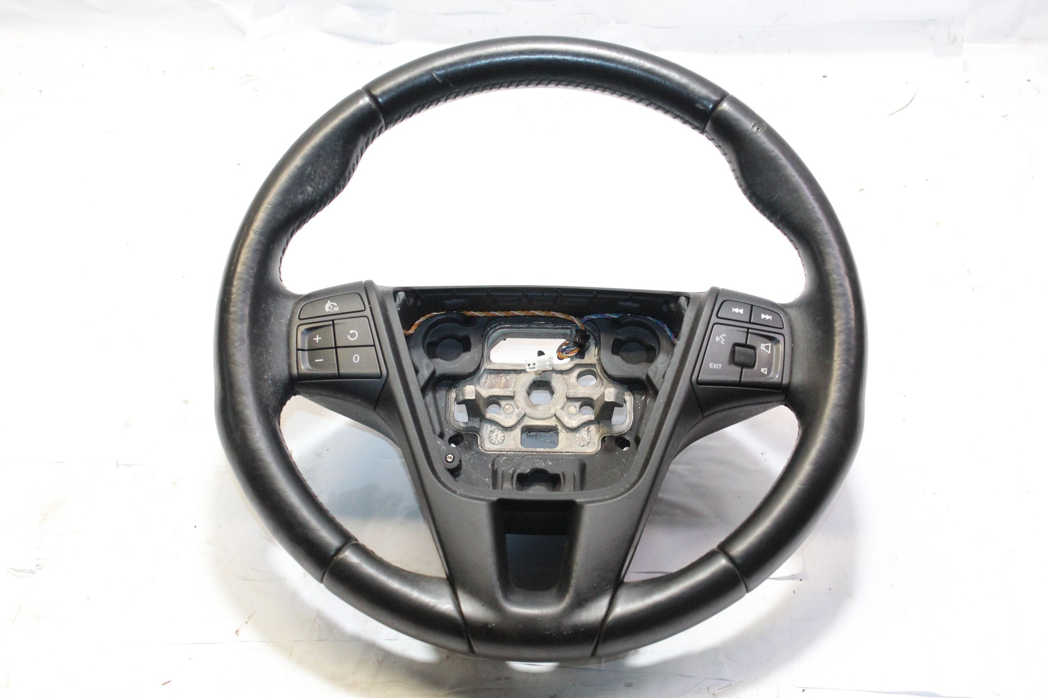 2012 Volvo V40 Multifunction Steering Wheel