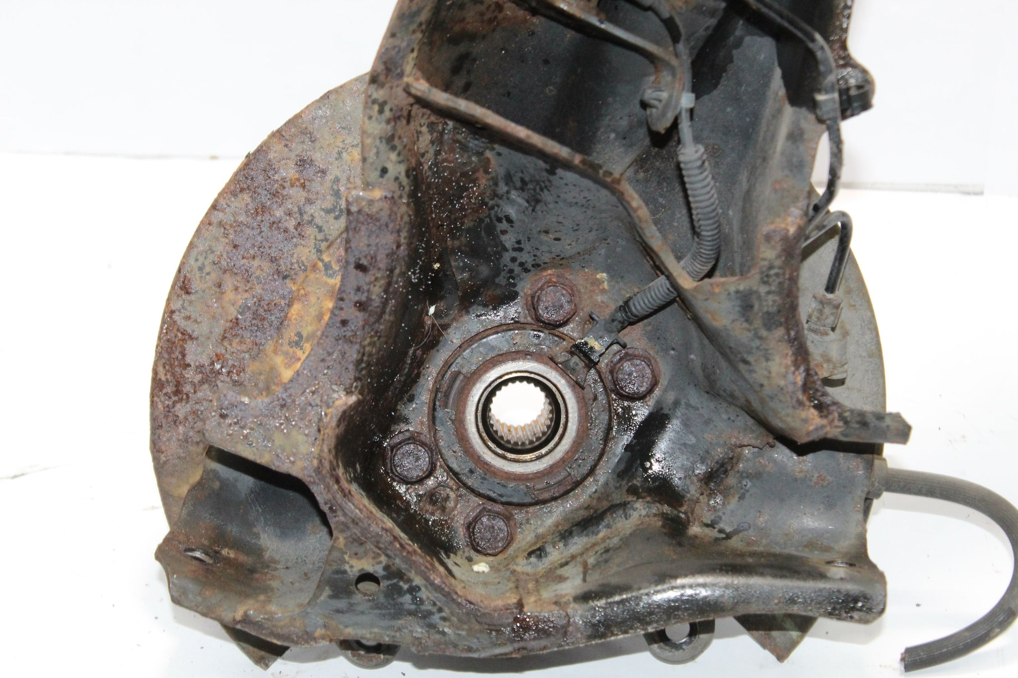 2013 JEEP COMPASS 2.2 RIGHT SIDE REAR HUB