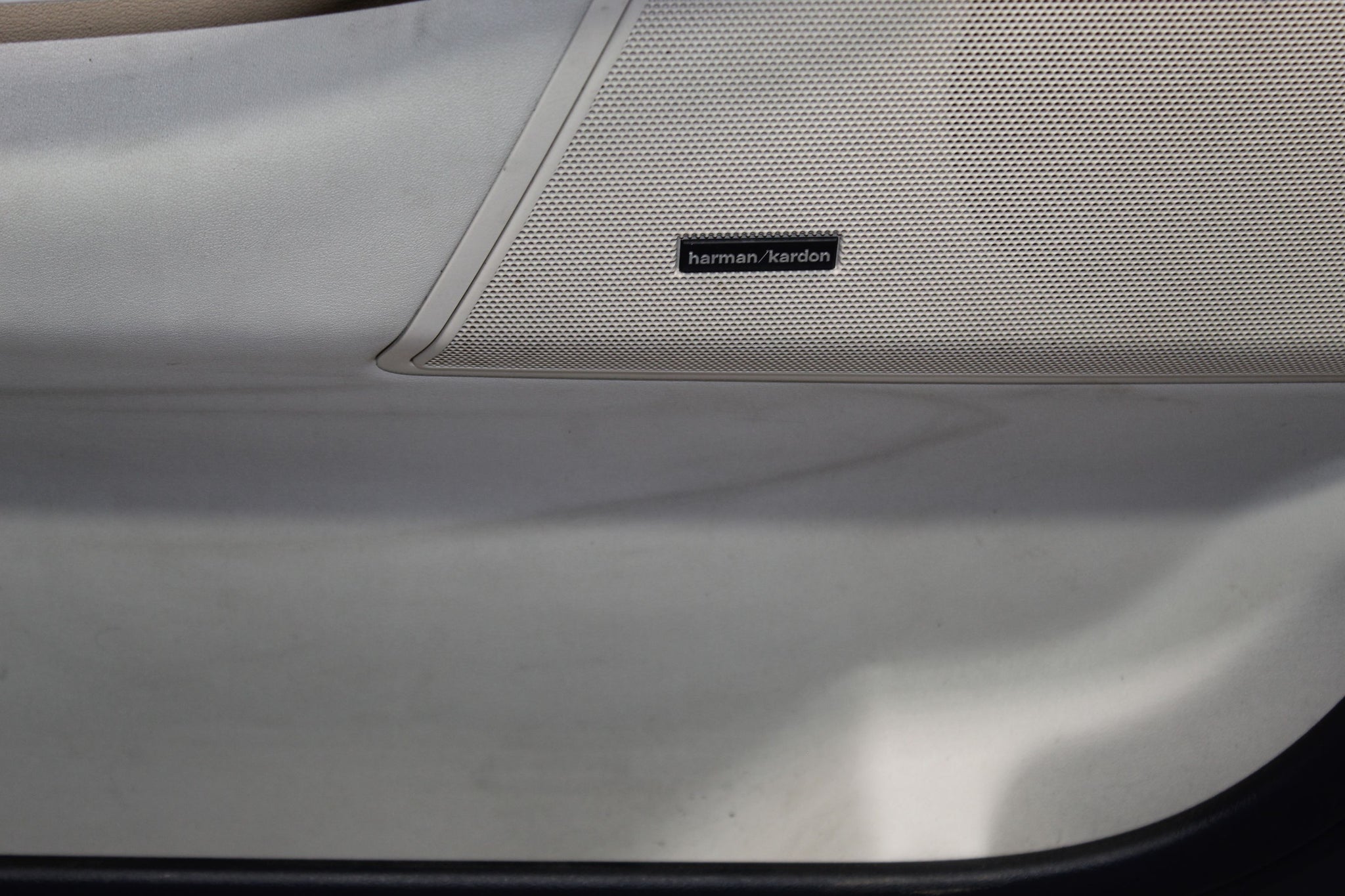 2010 RANGE ROVER SPORT L320 Left side Front Door Card