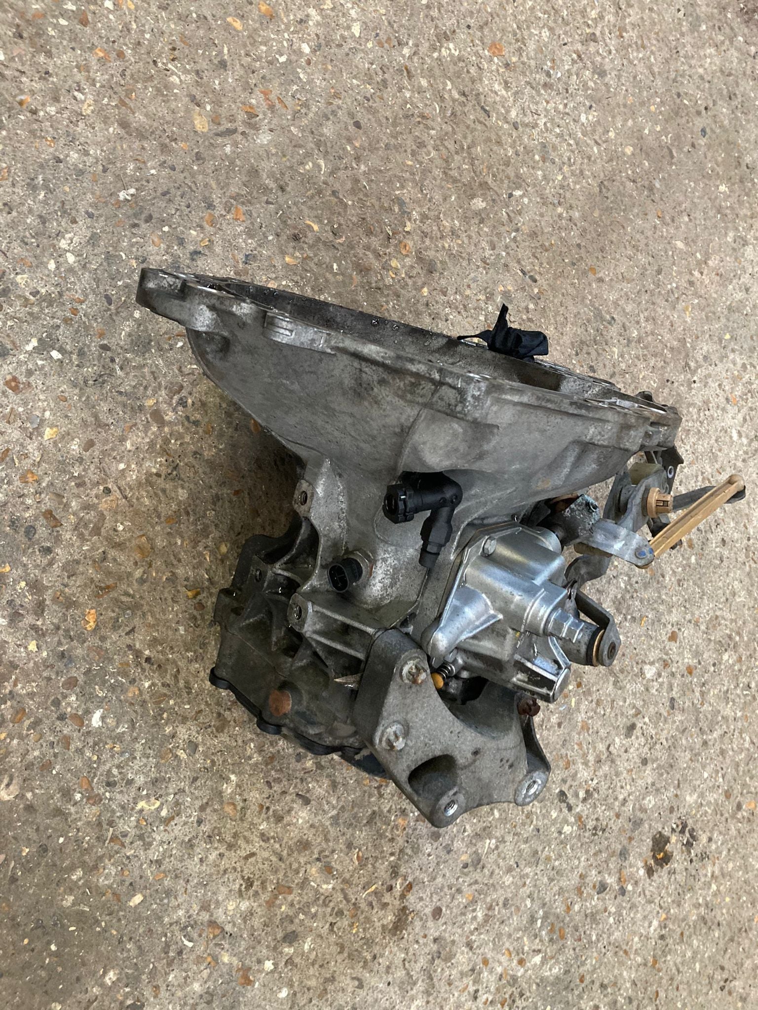 Vauxhall Corsa D 1.0 gearbox 5 speed manual 643958655