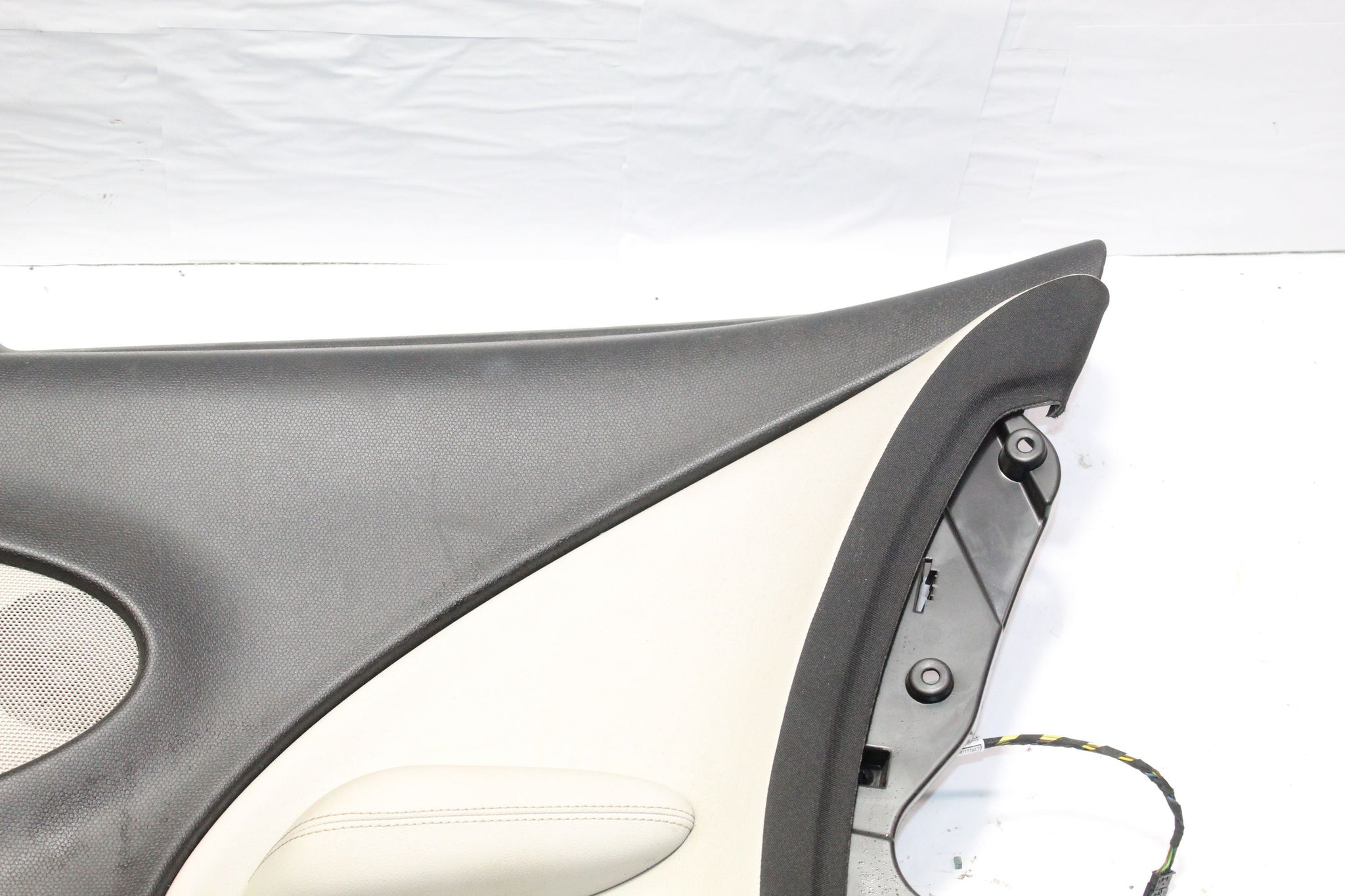 2014 MINI PACEMAN R61 Right side Rear Quarter Panel Card