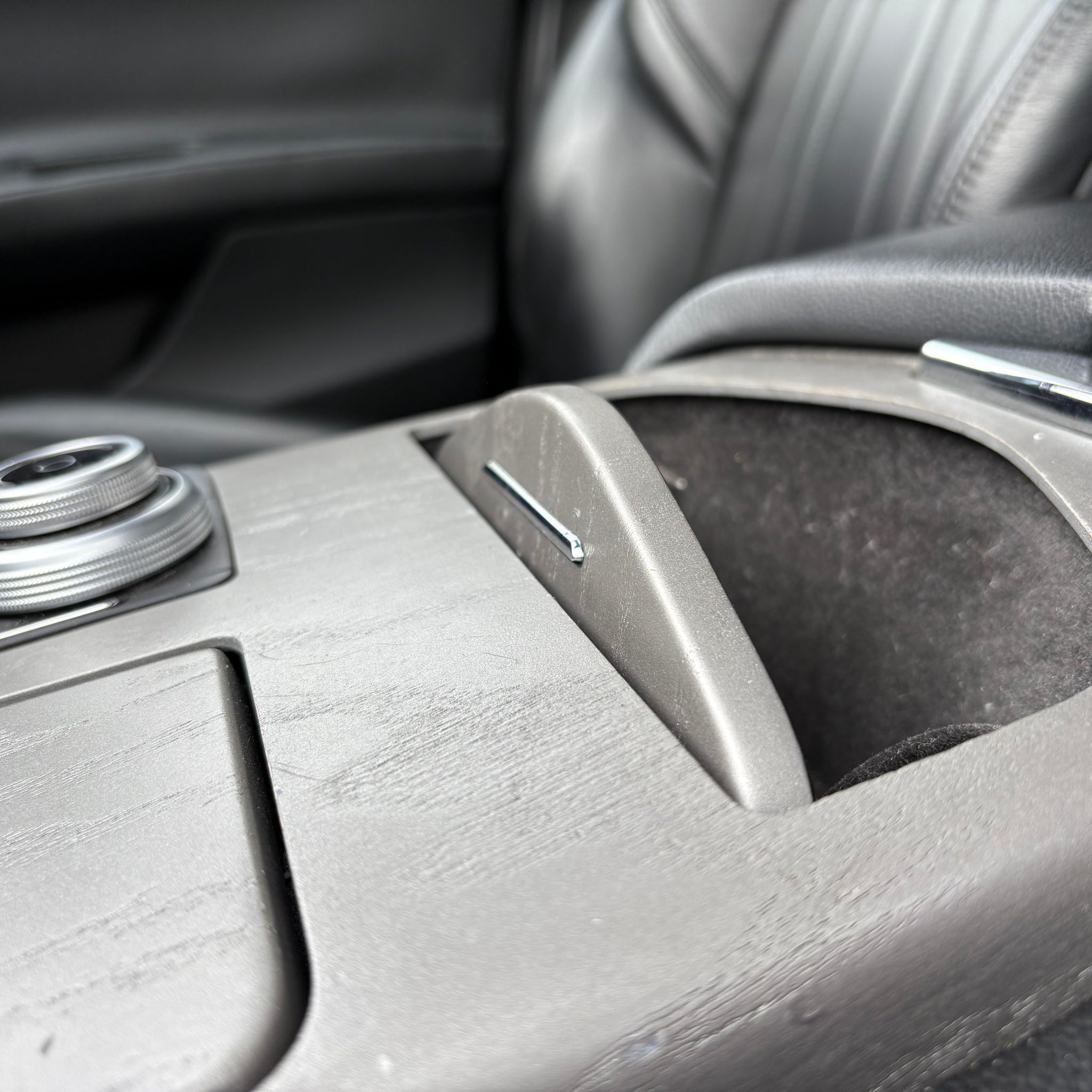 2017 MASERATI GHIBLI CENTRE CONSOLE TRIM CUP HOLDERS
