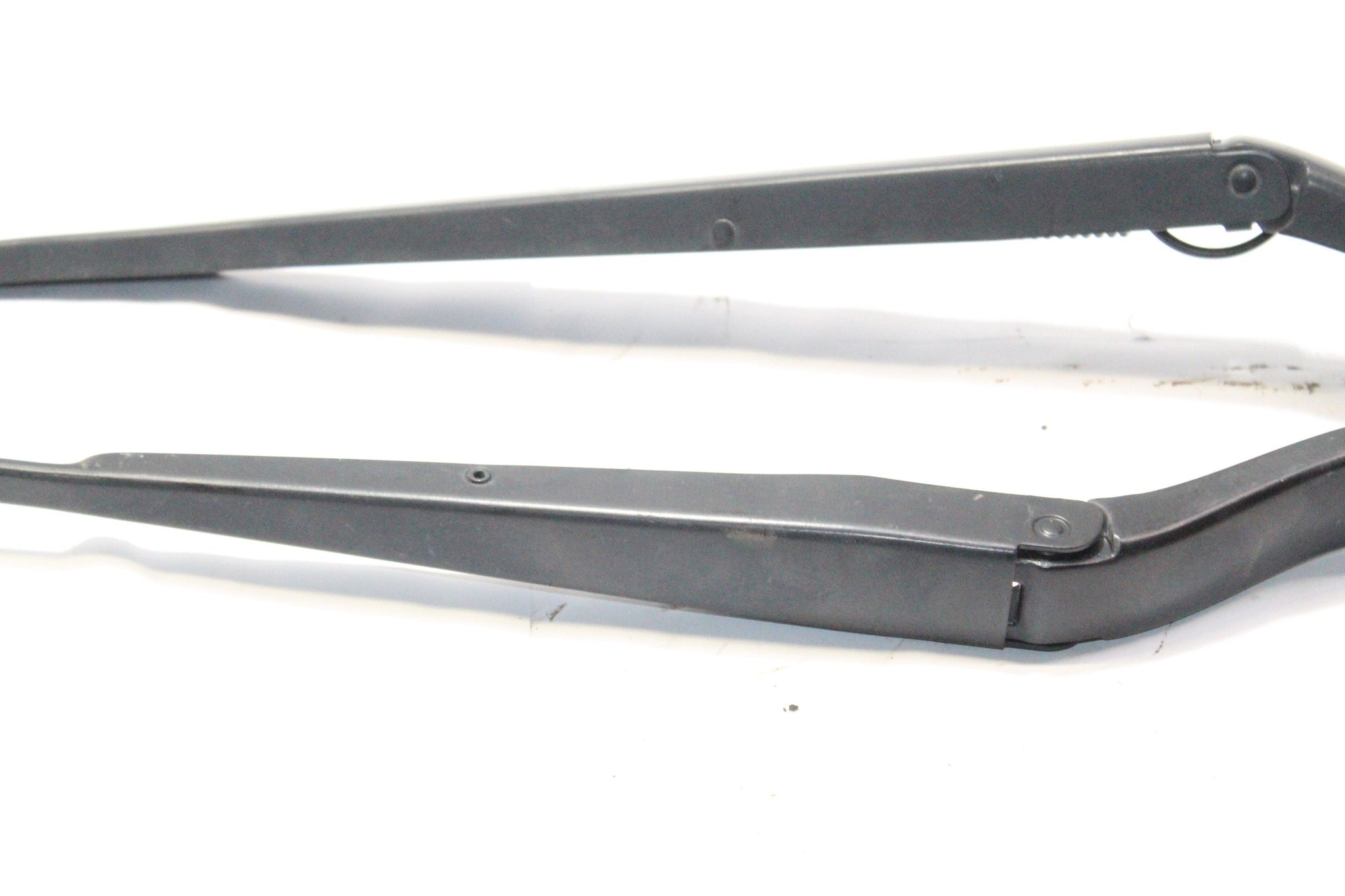 2017 HYUNDAI I20 FRONT WINDSCREEN WIPER ARMS (PAIR)