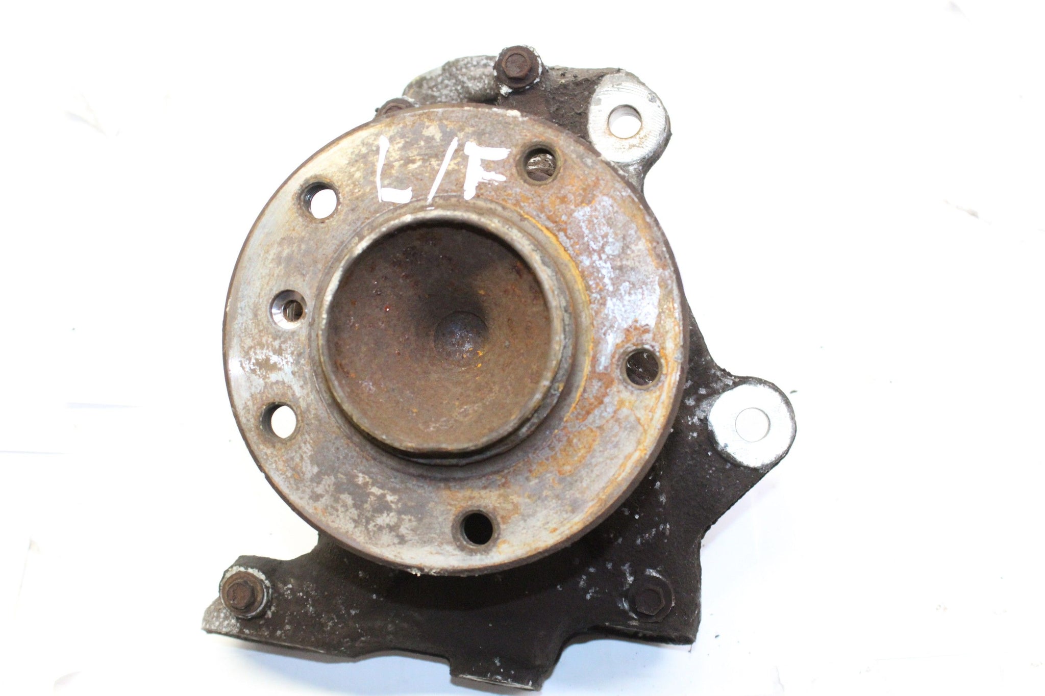 2010 BMW E81 116i 2.0 Left side Front Wheel Hub 6764443