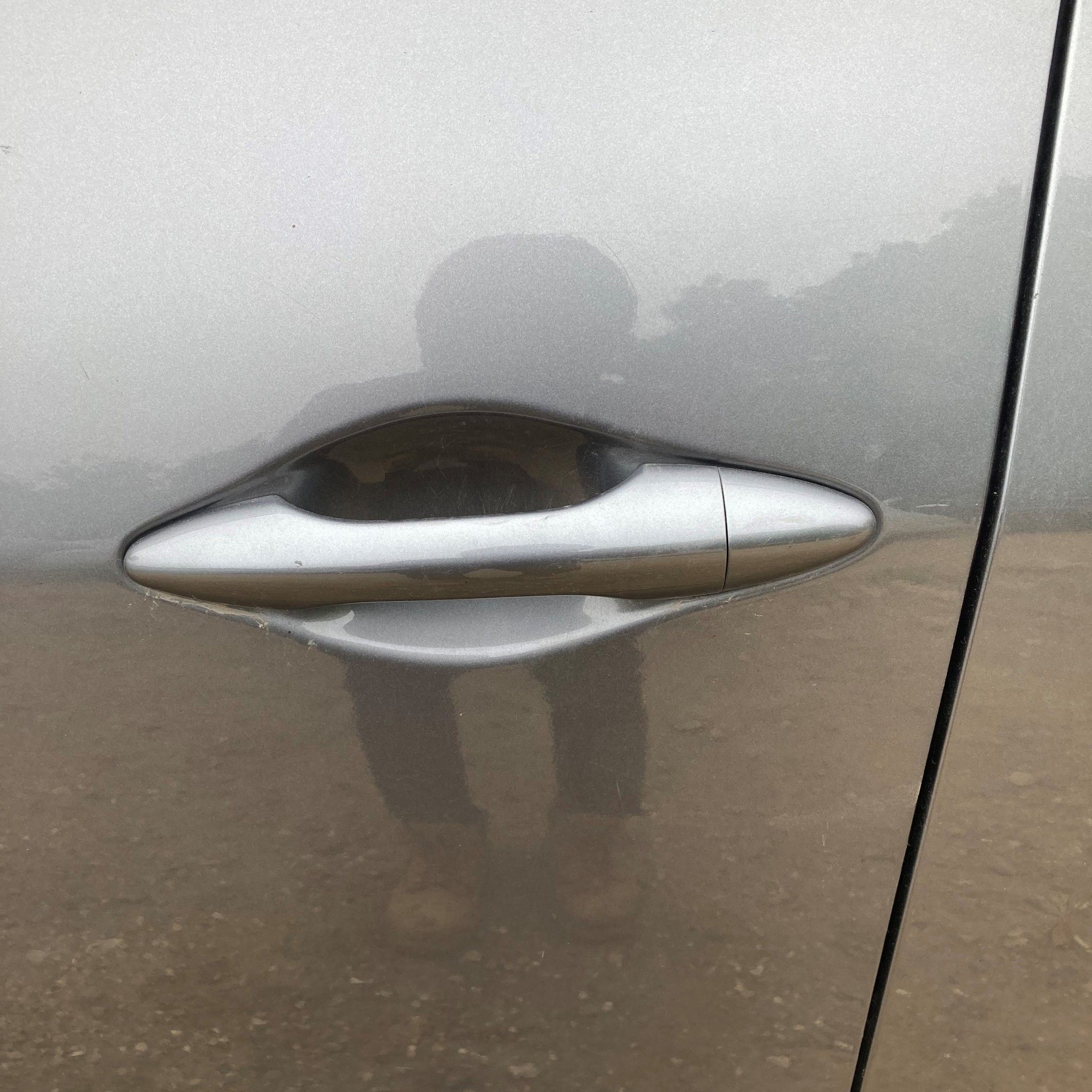 2013 HYUNDAI IX35 Passenger side Front Complete Door GREY