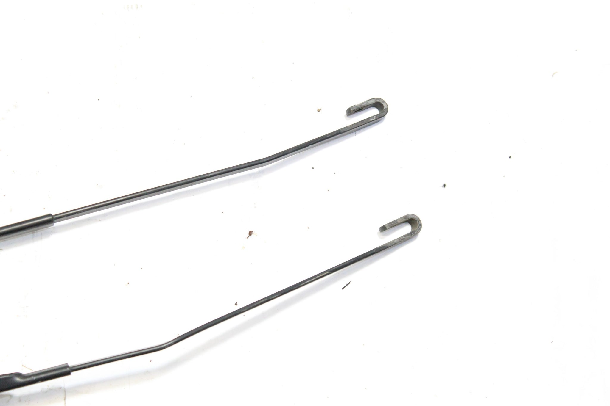 2014 JEEP COMPASS FRONT WINDSCREEN WIPER ARMS (PAIR)