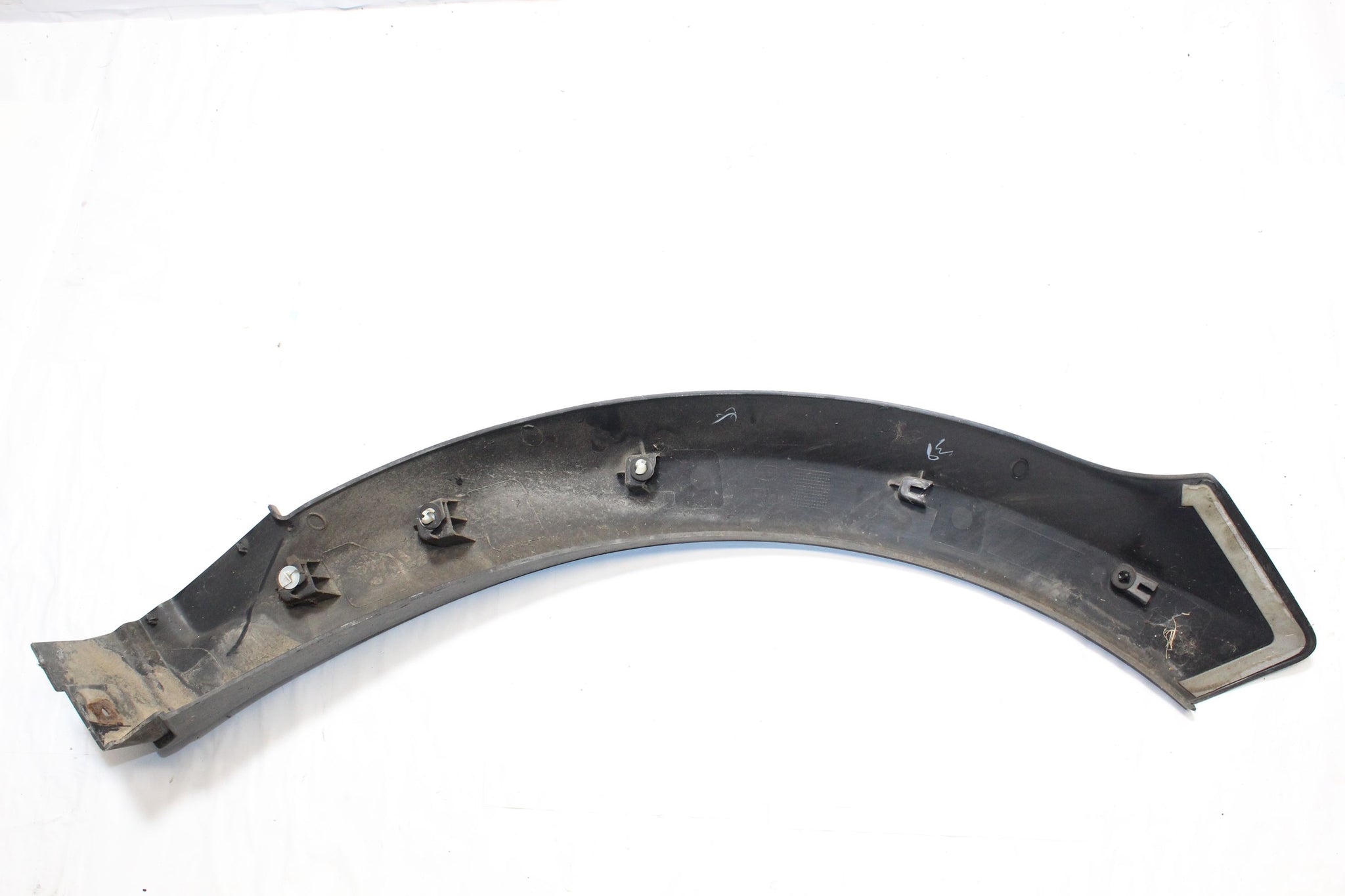 2013 RANGE ROVER SPORT L494 Right side Rear Wheel Arch Trim DK62-28370-A