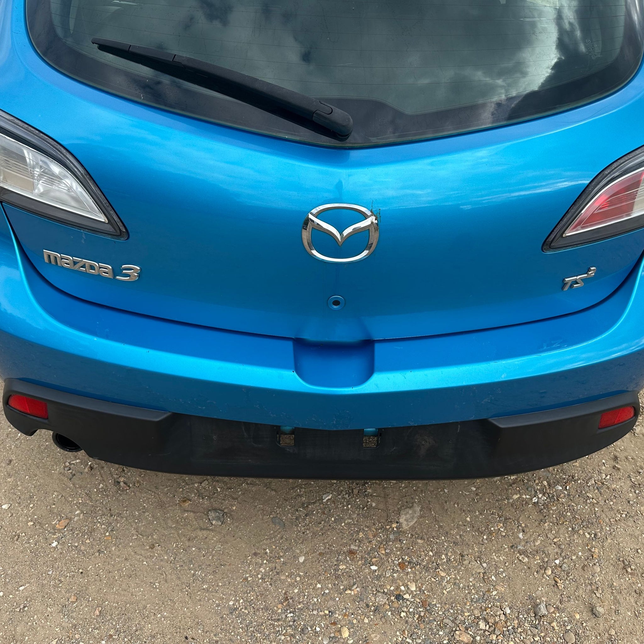 2010 MAZDA 3 COMPLETE REAR BUMPER
