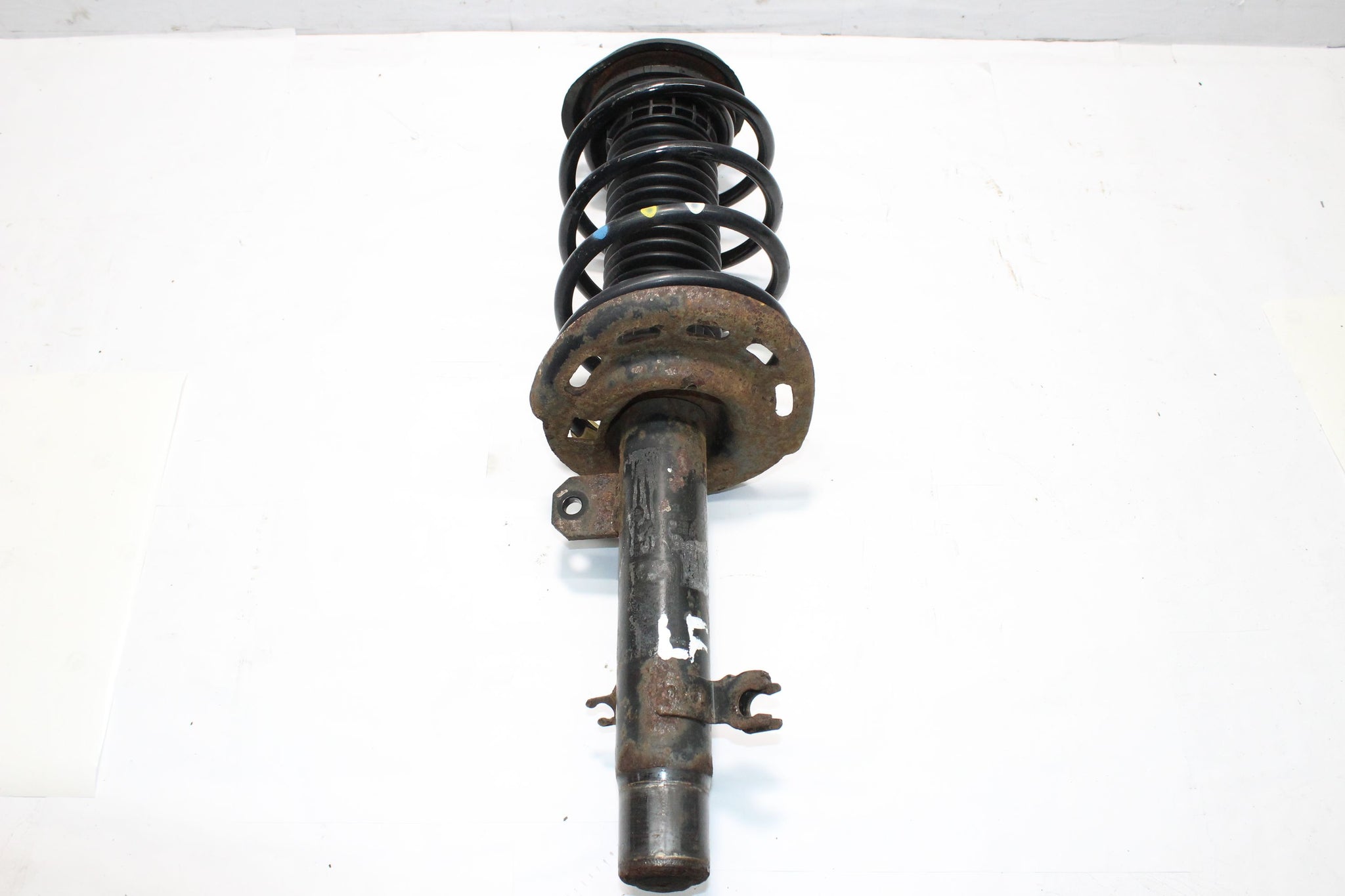2018 CITROEN C4 CACTUS 1.2 Left side Front Suspension Leg
