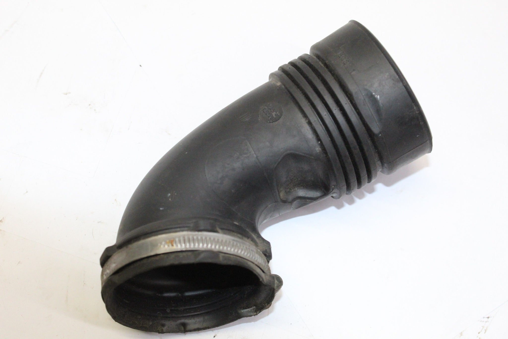 2010 PEUGEOT 308 1.6 Air Filter Pipe Hose 7563812