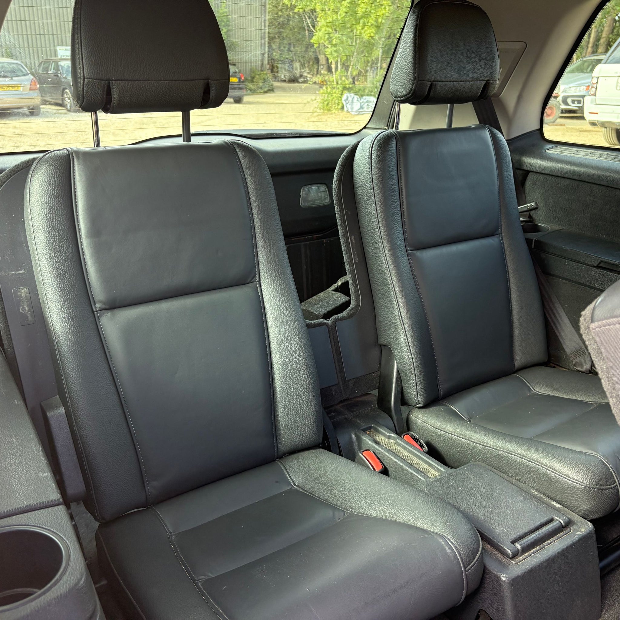 2010 VOLVO XC90 3RD ROW REAR BOOT SEATS