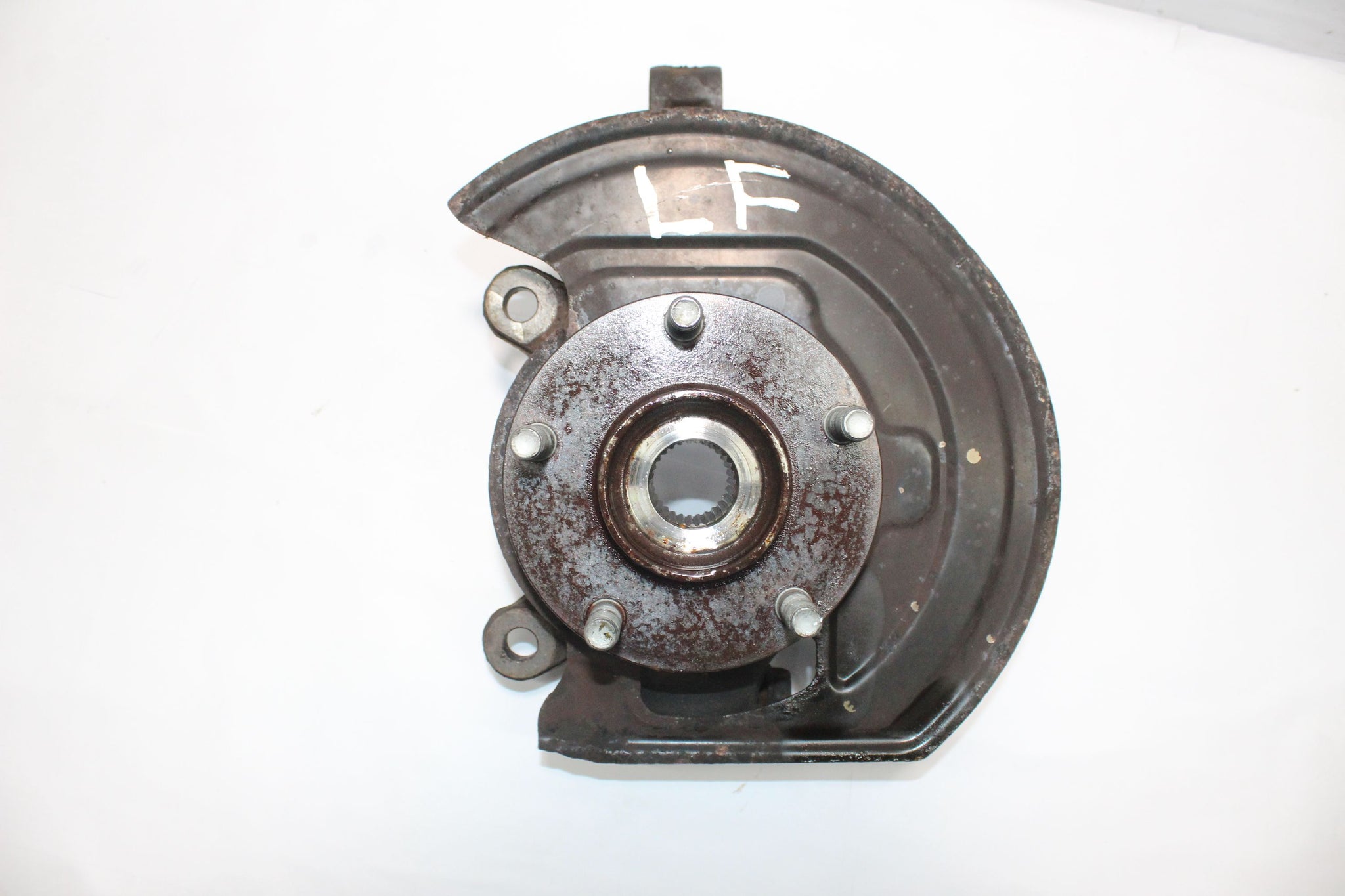 2012 NISSAN QASHQAI +2 1.5 Left side Front Wheel Hub