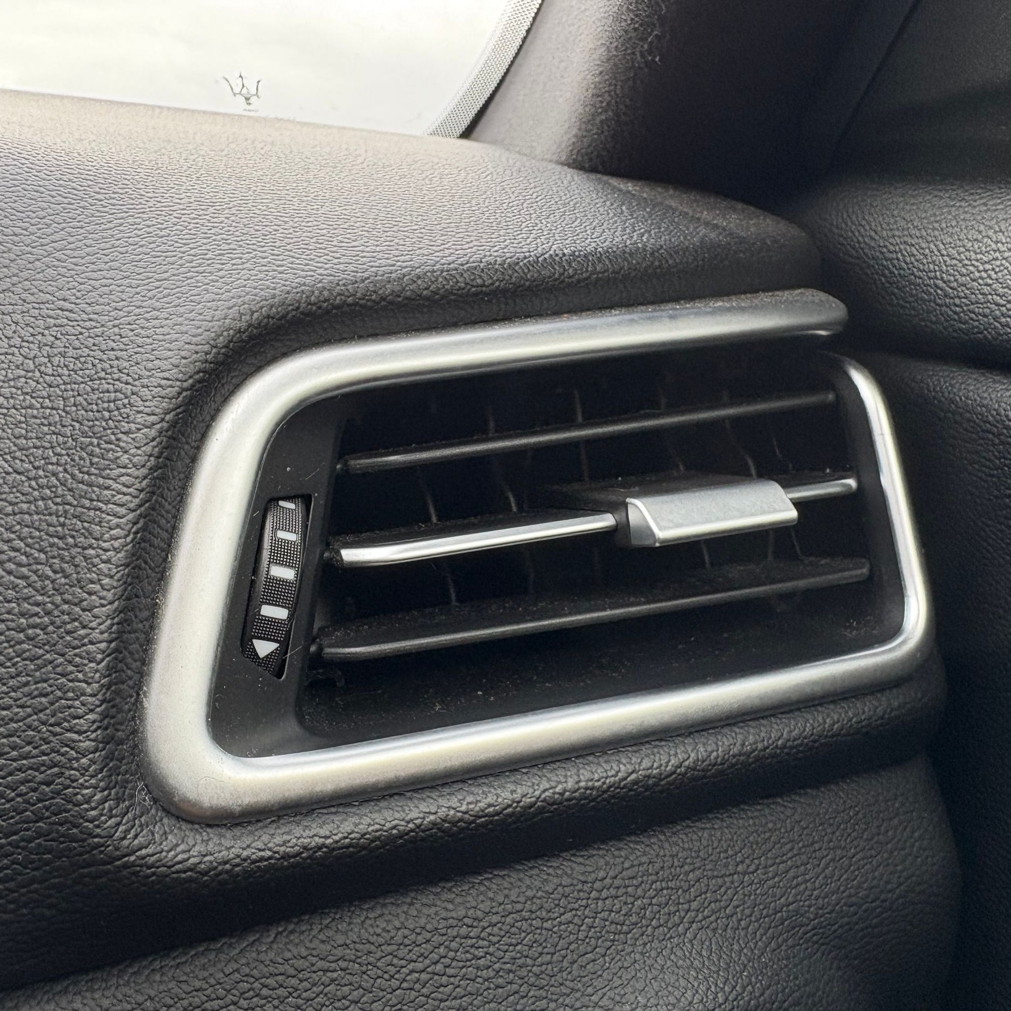2017 MASERATI GHIBLI RIGHT SIDE DASHBOARD AIR VENT
